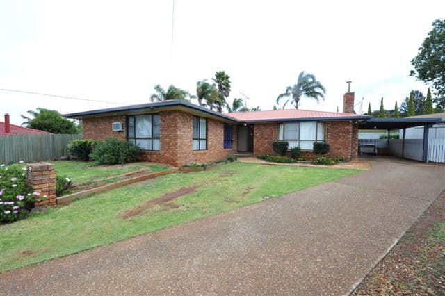 3 Lindemann Court, WILSONTON QLD 4350, Wilsonton Heights - Image 1