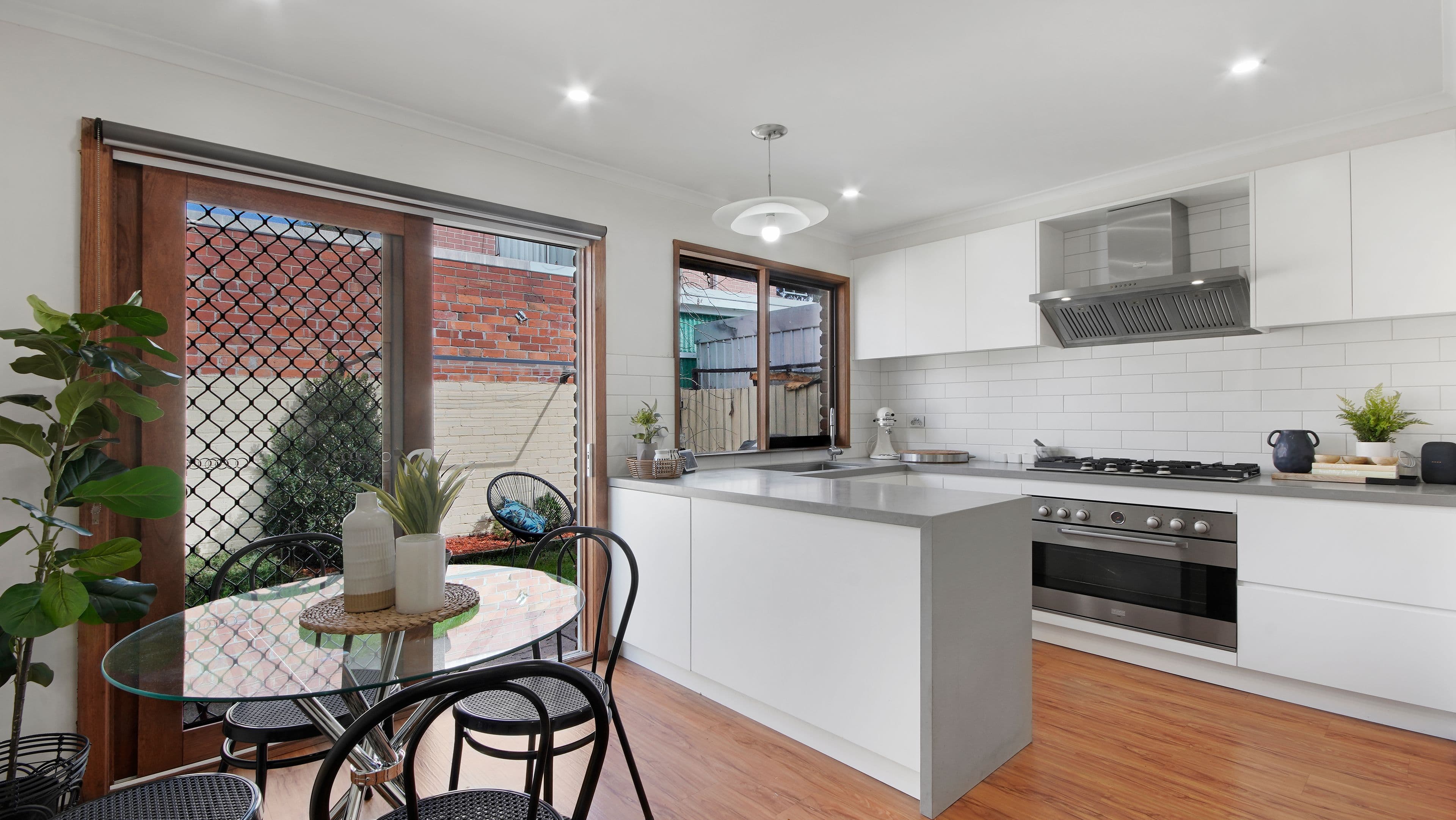 27 Dalkeith Drive, Point Cook - Thumbnail 2