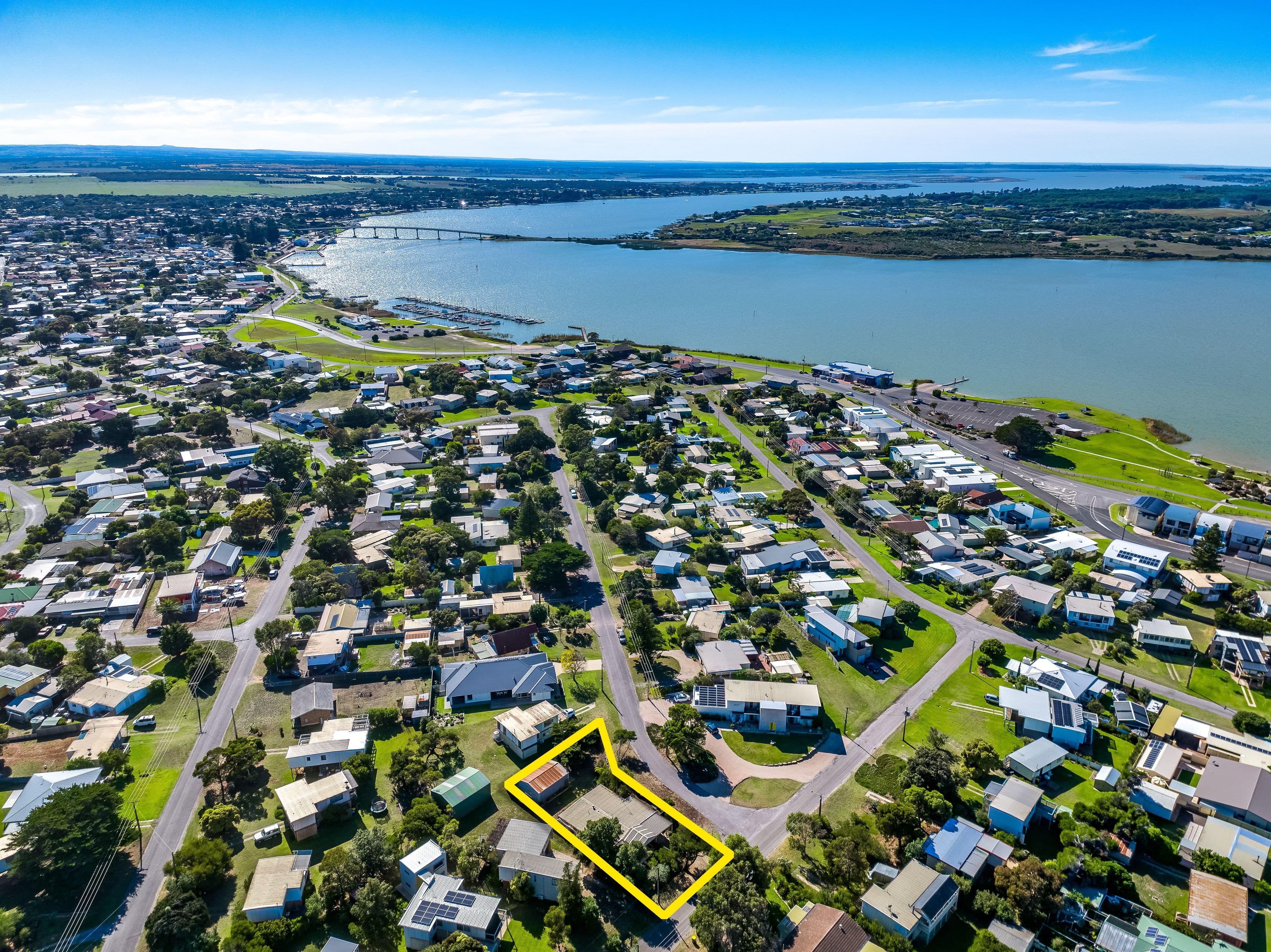 8 McKinnon Road, Goolwa South SA 5214, Goolwa South - Image 1