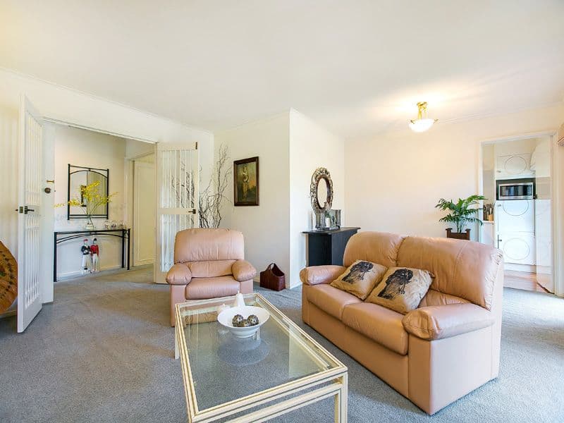 7 Von Nida Court, DINGLEY VILLAGE VIC 3172, Dingley Village - Thumbnail 2
