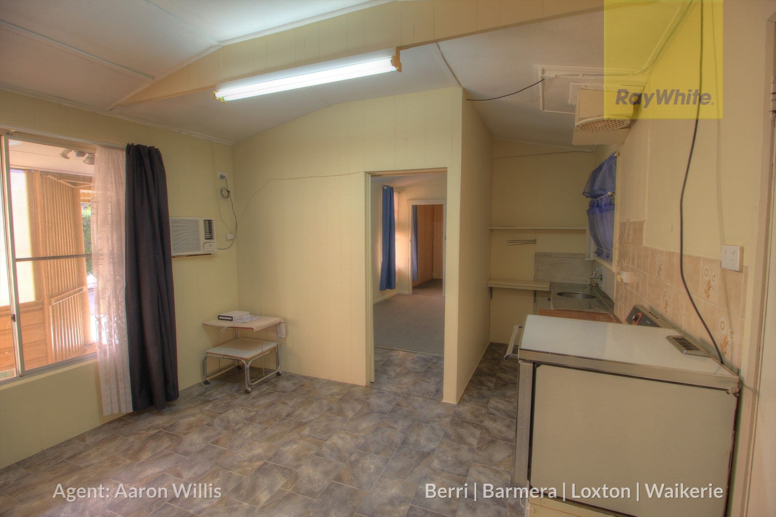 19 Sturt Street, Loxton SA 5333, Loxton - Thumbnail 4