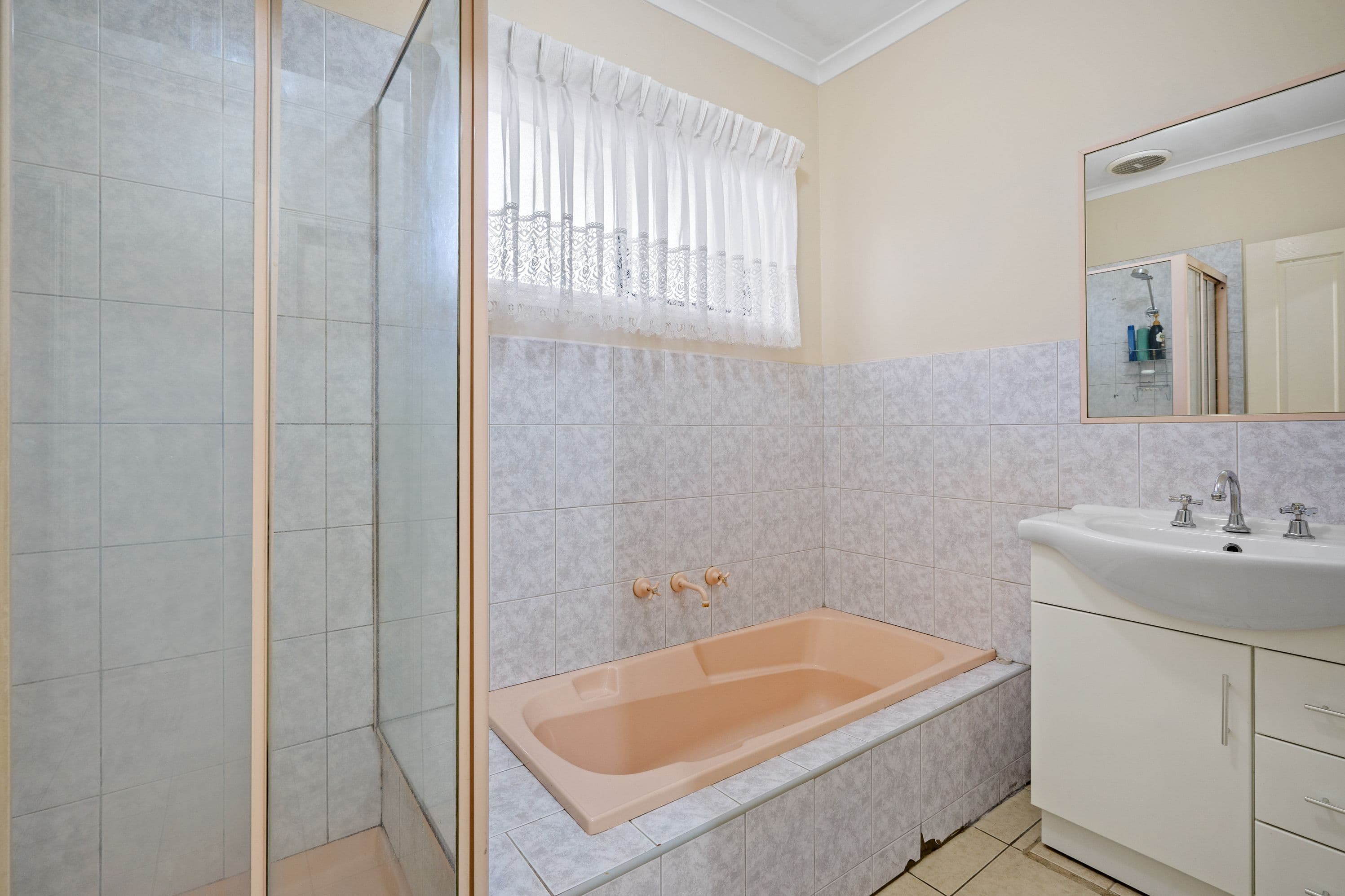 19 Kenthurst Court, Mill Park VIC 3082, Mill Park - Thumbnail 7