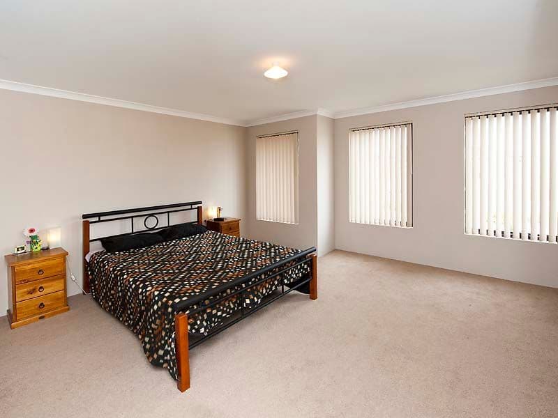 118 Kendall Boulevard, BALDIVIS WA 6171, Baldivis - Thumbnail 2