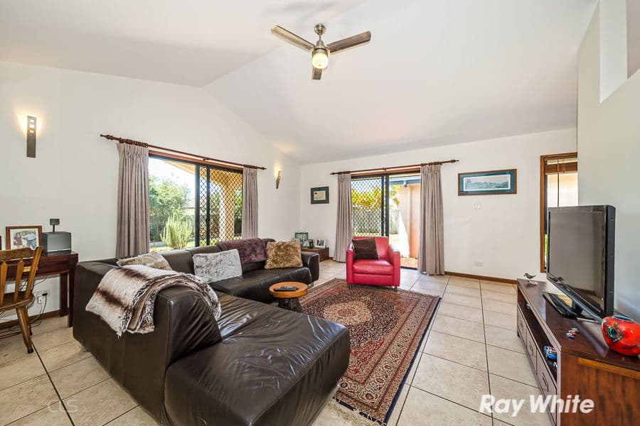 138 Carpenter Way, Sandstone Point QLD 4511, Sandstone Point - Thumbnail 5