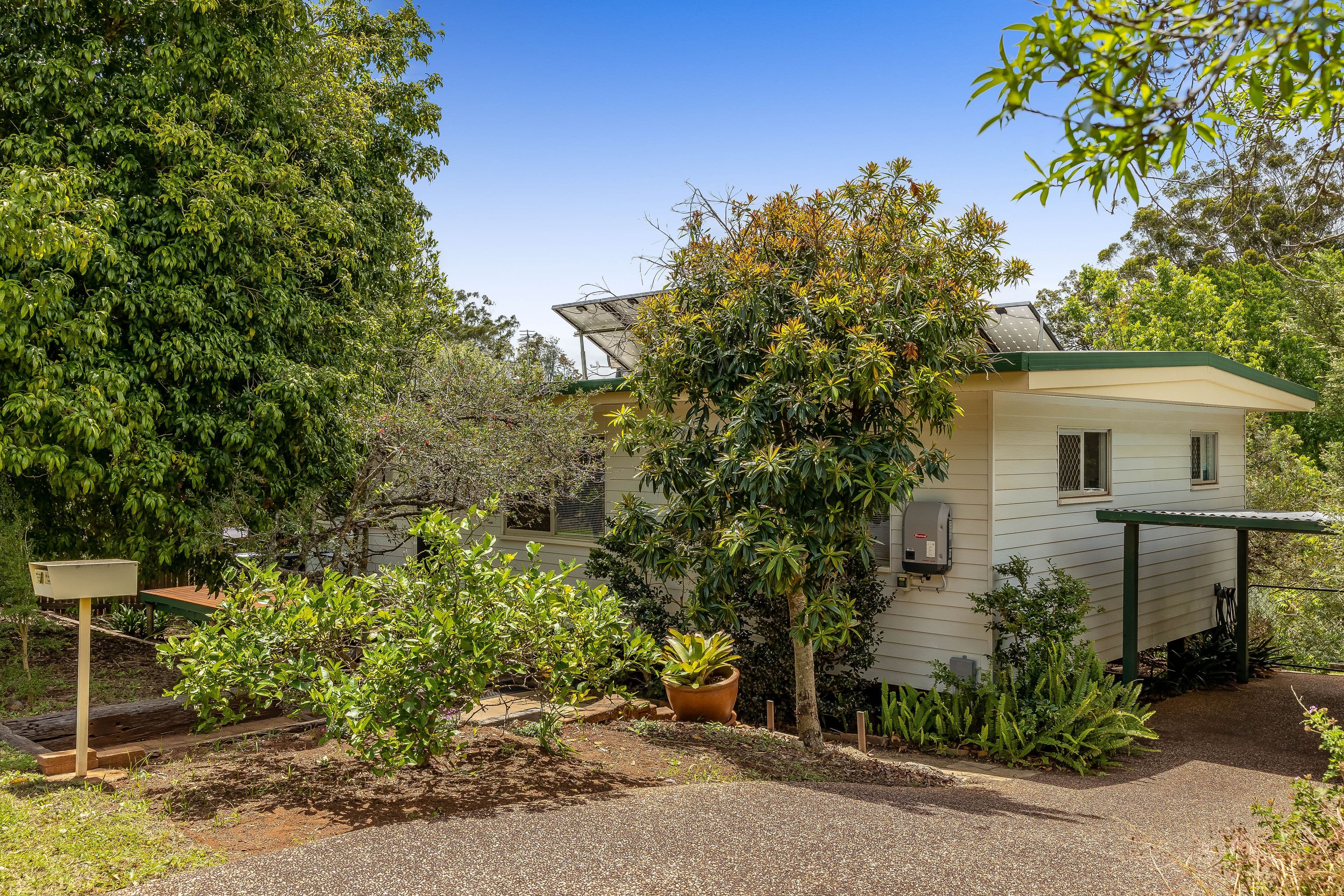 7 Spies Court, Mount Lofty QLD 4350, Mount Lofty - Thumbnail 2