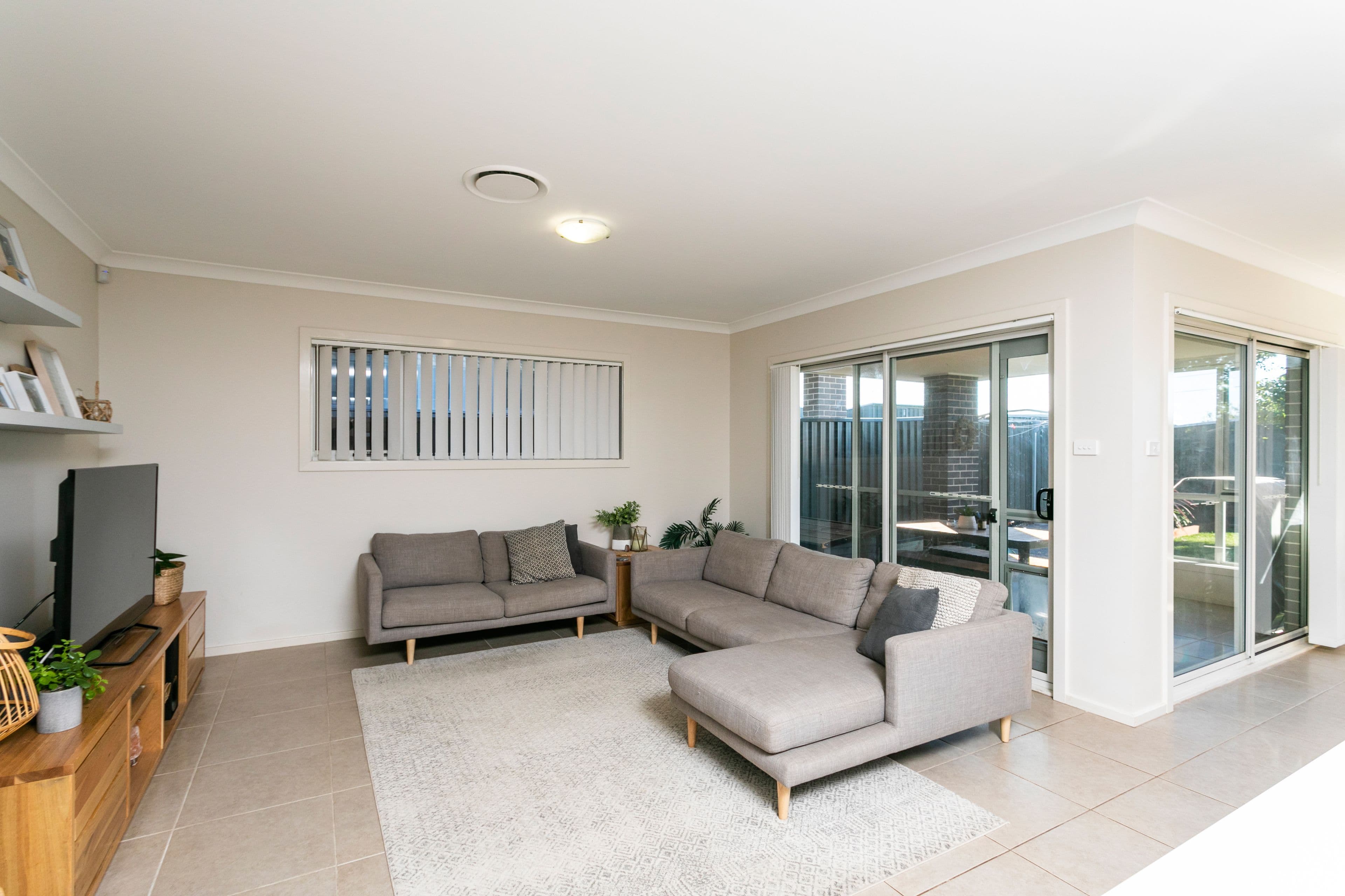 27A Wollingurry Street, Haywards Bay NSW 2530, Haywards Bay - Thumbnail 2