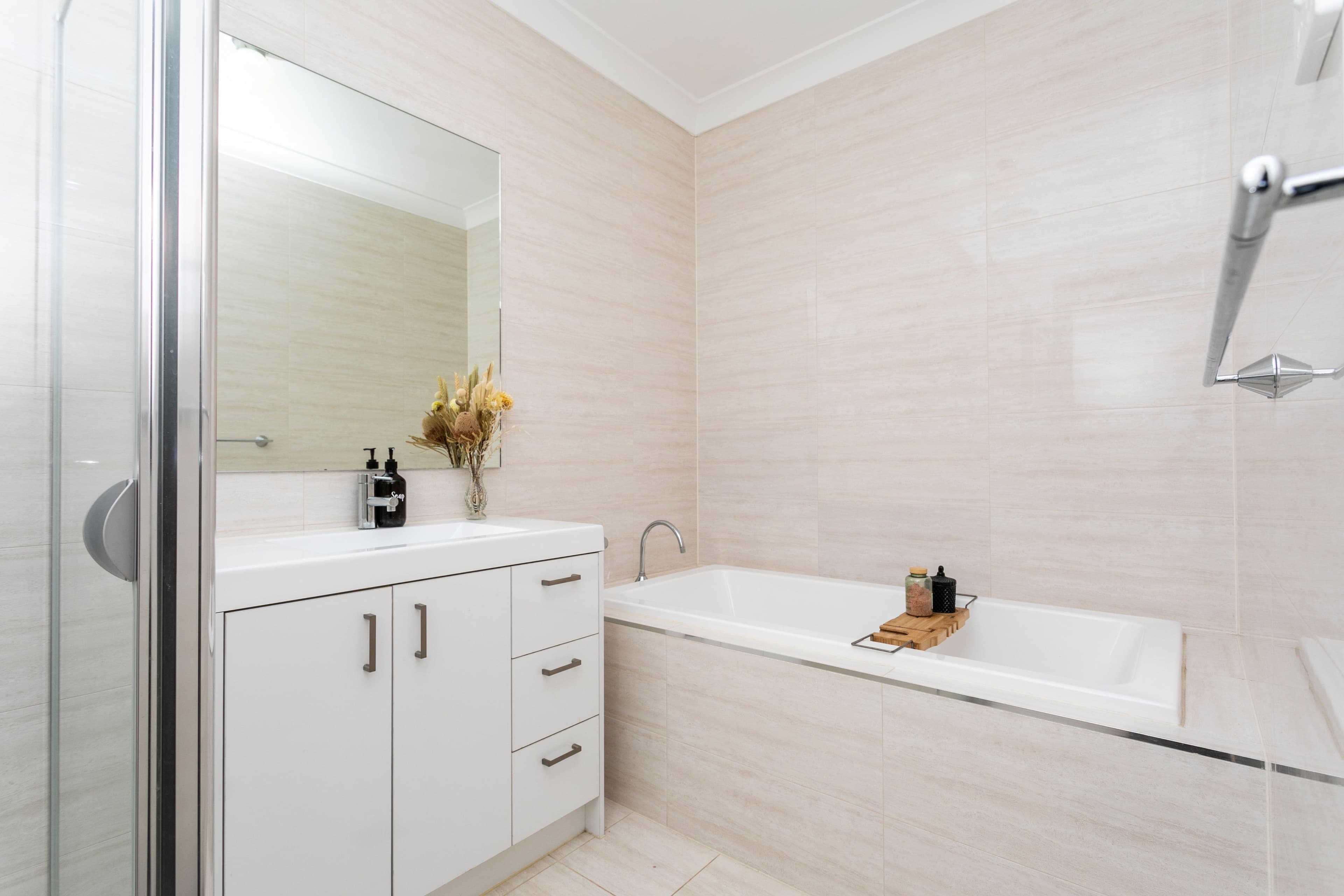 27A Wollingurry Street, Haywards Bay NSW 2530, Haywards Bay - Thumbnail 7