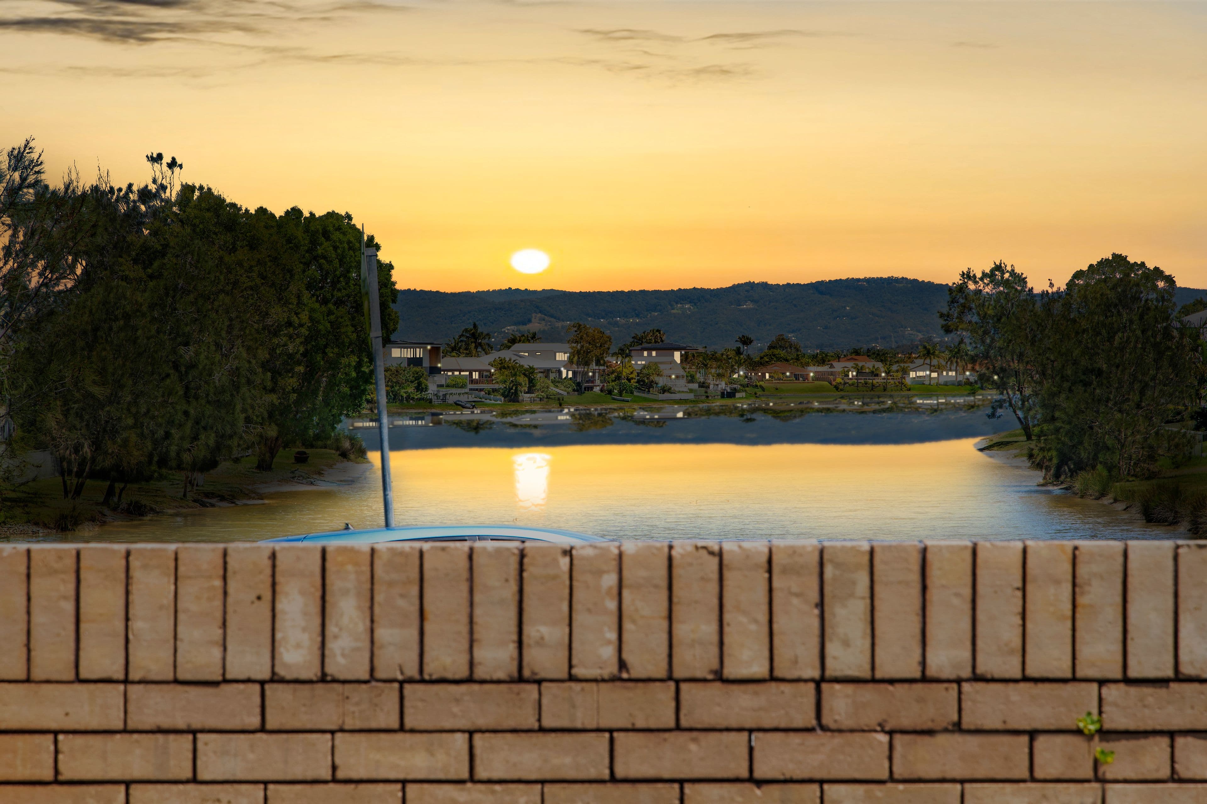 66 Acanthus Avenue, Burleigh Waters QLD 4220, Burleigh Waters - Thumbnail 3