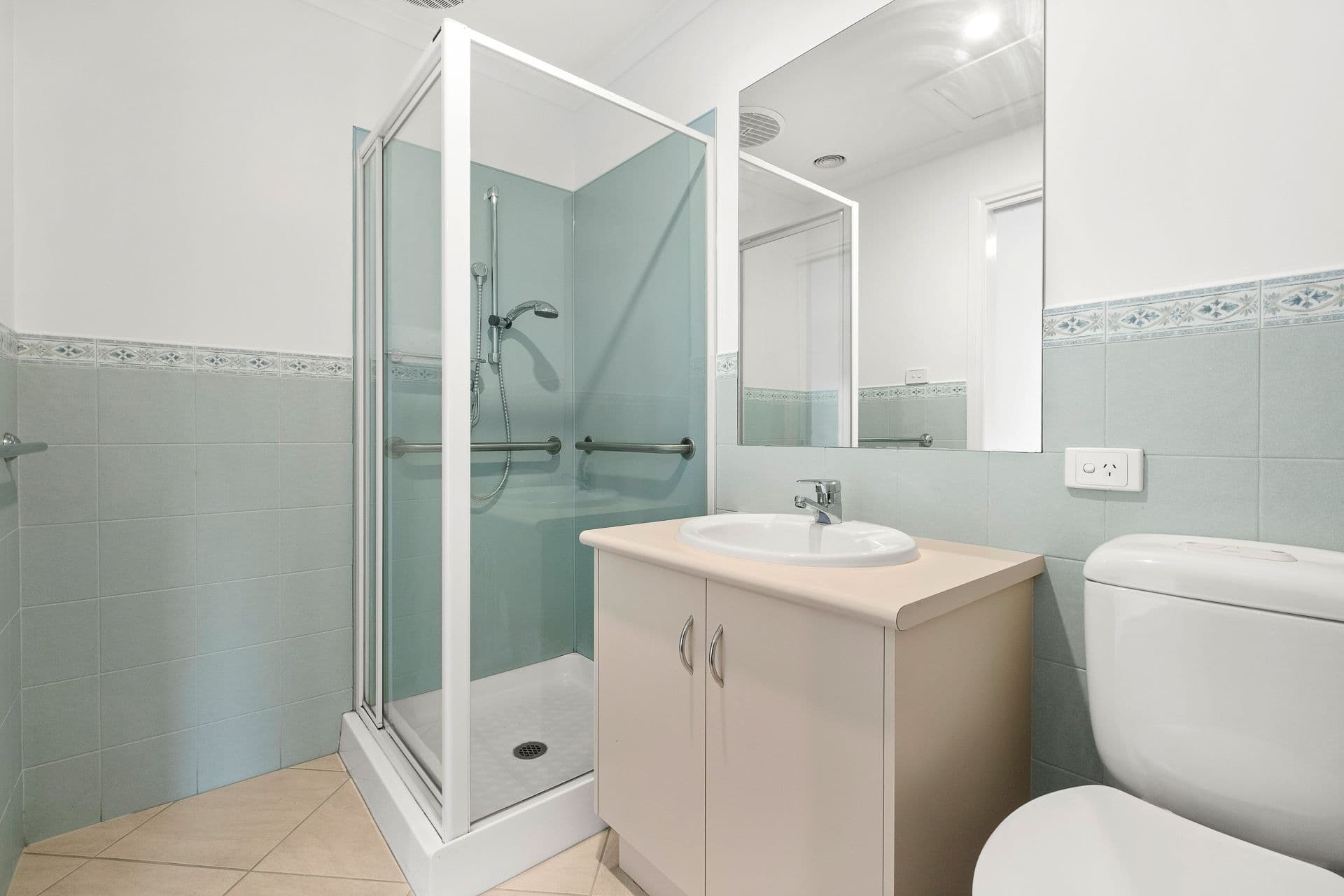 135 Woods Street, Newport VIC 3015, Newport - Thumbnail 5