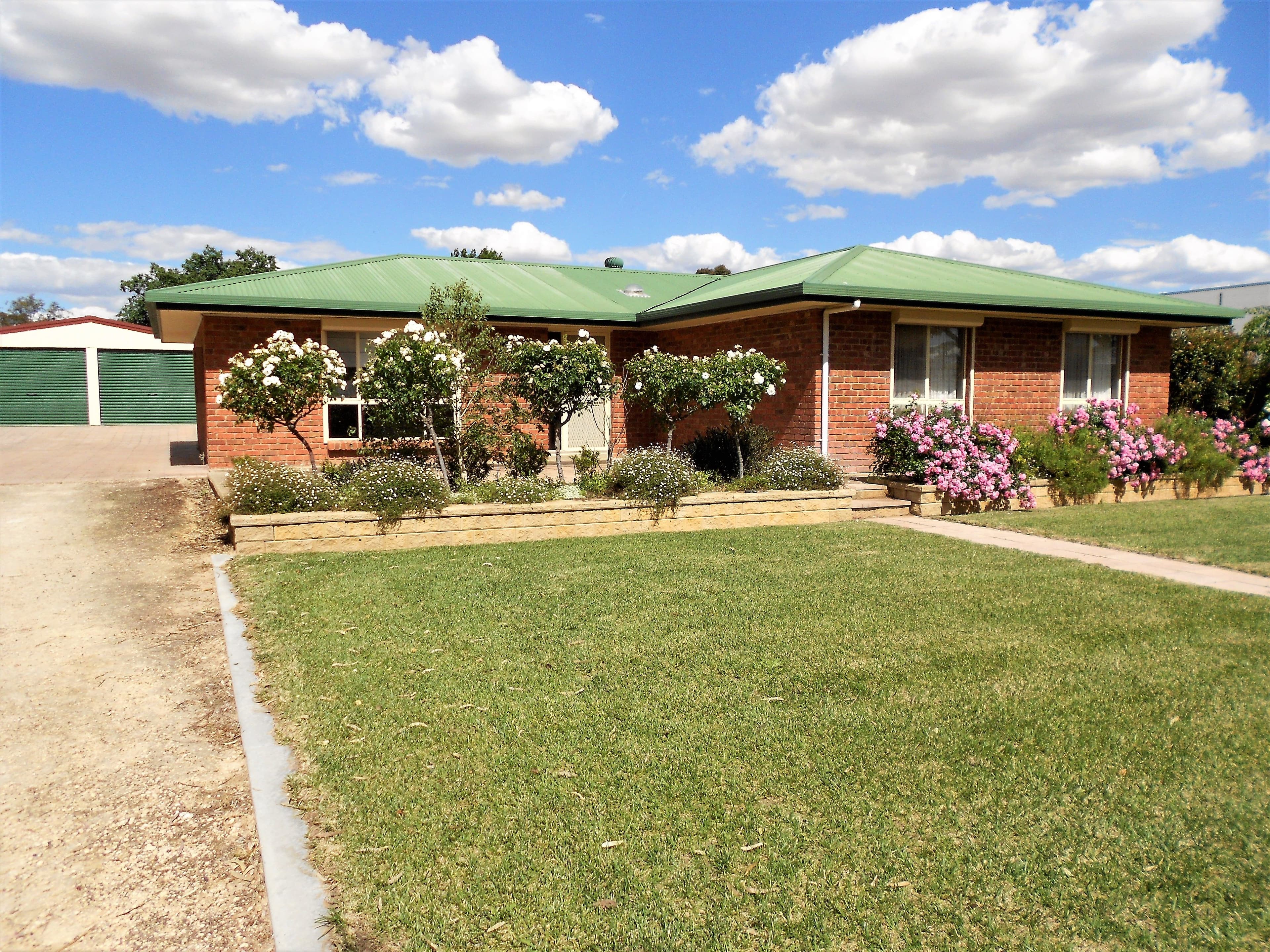 4 Kathleen Street, Bordertown SA 5268, Bordertown - Image 1