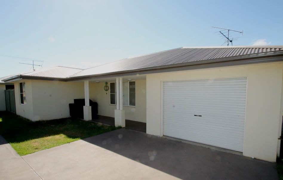 2/43 Dewhurst Street, Quirindi NSW 2343, Quirindi - Image 1