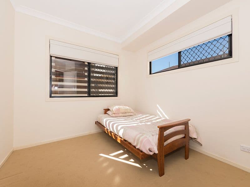 48 Yeronga Street, YERONGA QLD 4104, Yeronga - Thumbnail 8