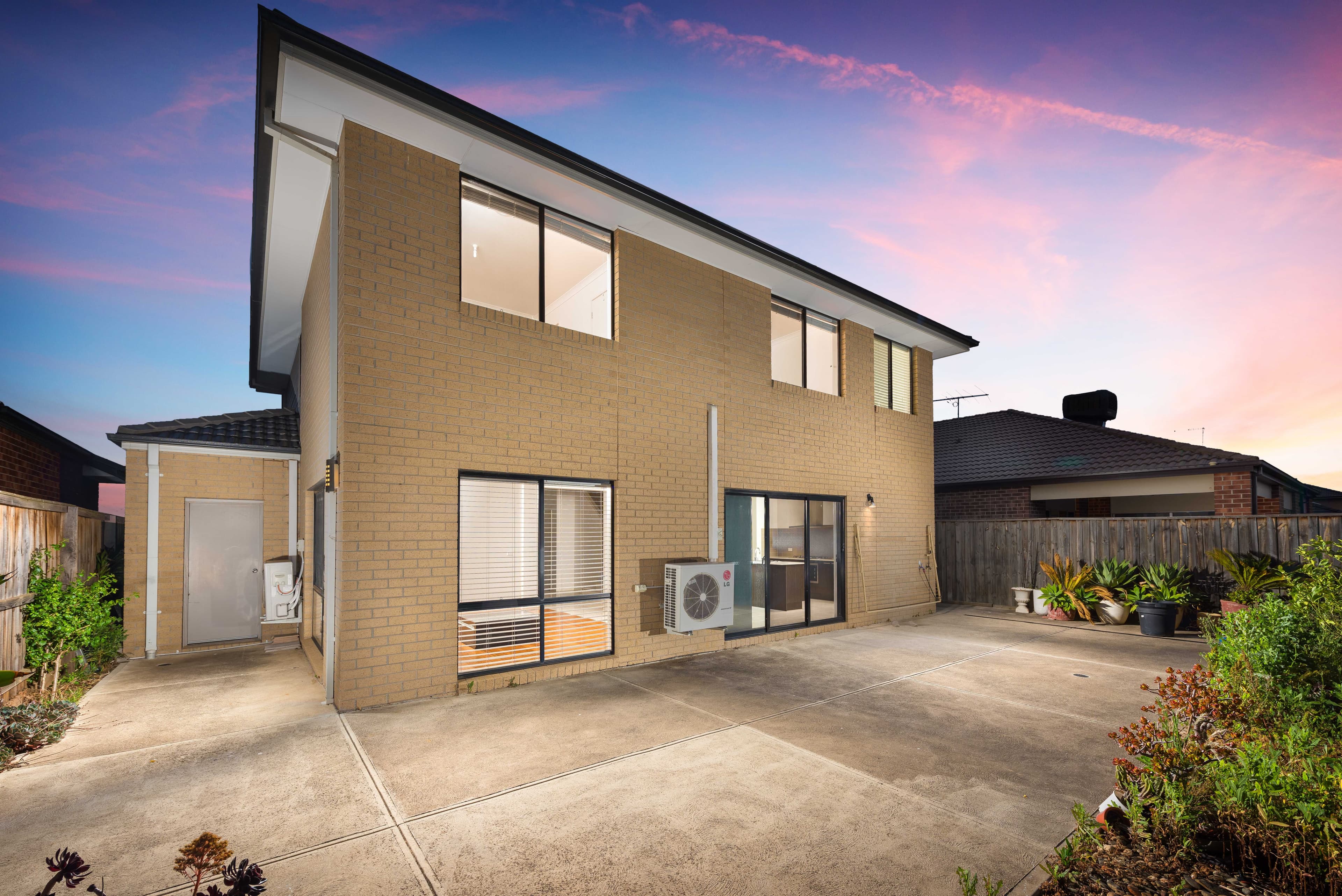 21 Hotspur Drive, Wollert VIC 3750, Wollert - Thumbnail 3