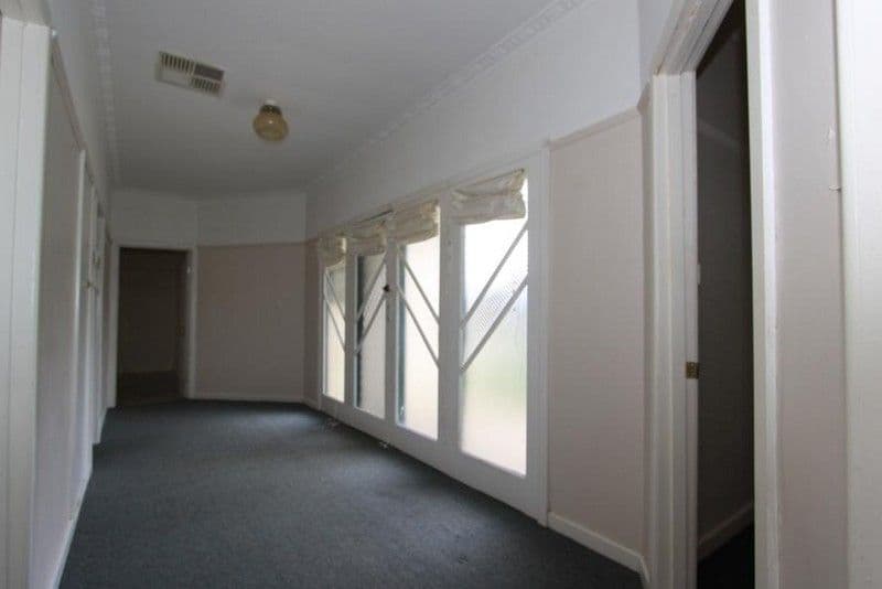 2 Guthrie Street, KANGAROO FLAT VIC 3555, Kangaroo Flat - Thumbnail 6