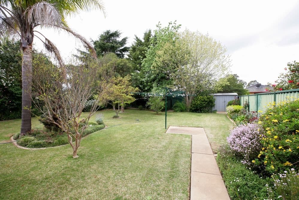 57 Raye Street, TOLLAND NSW 2650, Tolland - Thumbnail 6