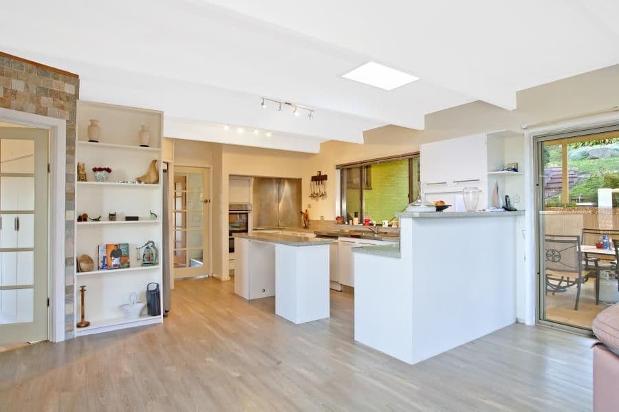 47 Wilma Avenue, Dandenong, Dandenong - Thumbnail 2