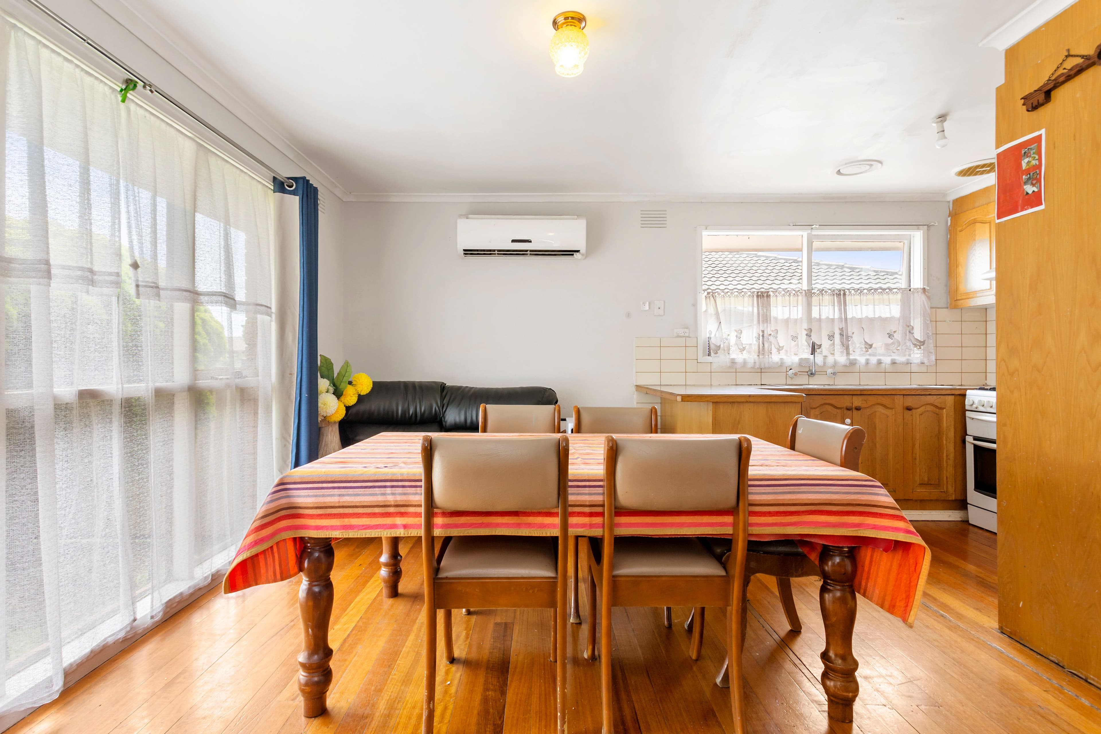 32 Wellington Crescent, Lalor VIC 3075, Lalor - Thumbnail 3