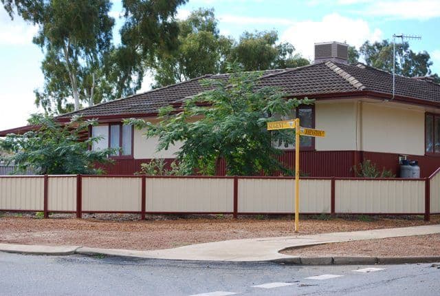 1  Nugent Street, WONGAN HILLS WA 6603, Wongan Hills - Thumbnail 2
