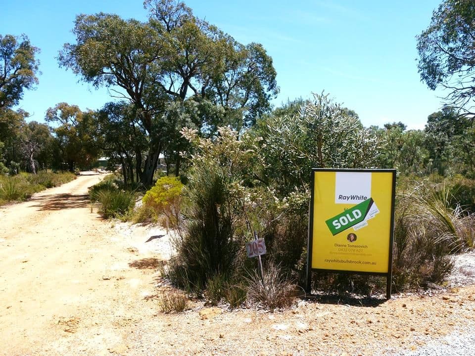 45 Blue Gum Way, Chittering WA 6084, Chittering - Thumbnail 2