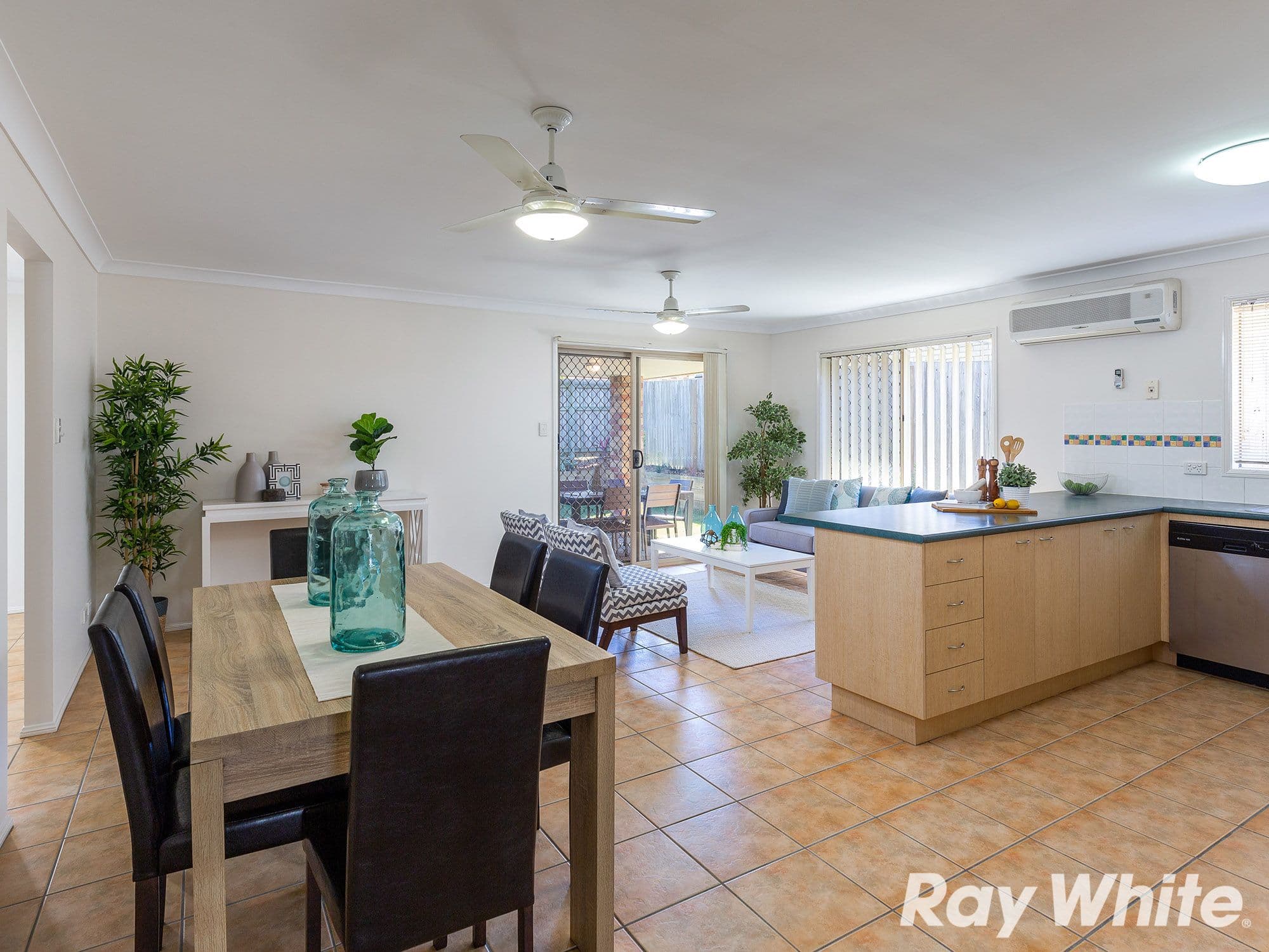15 Mount Tamborine Avenue, Algester QLD 4115, Algester - Thumbnail 3