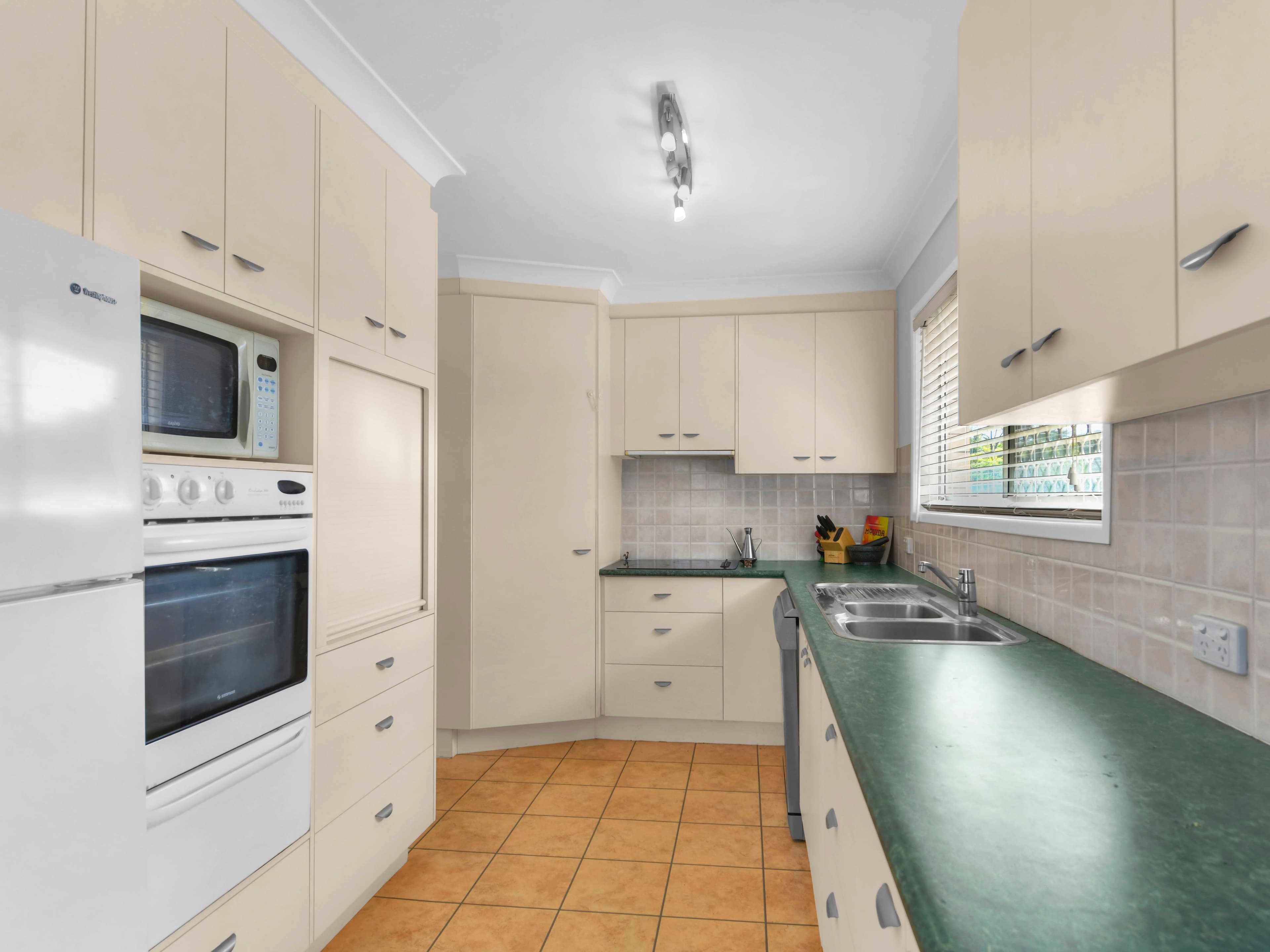 27 Denver Road, Carseldine QLD 4034, Carseldine - Thumbnail 7