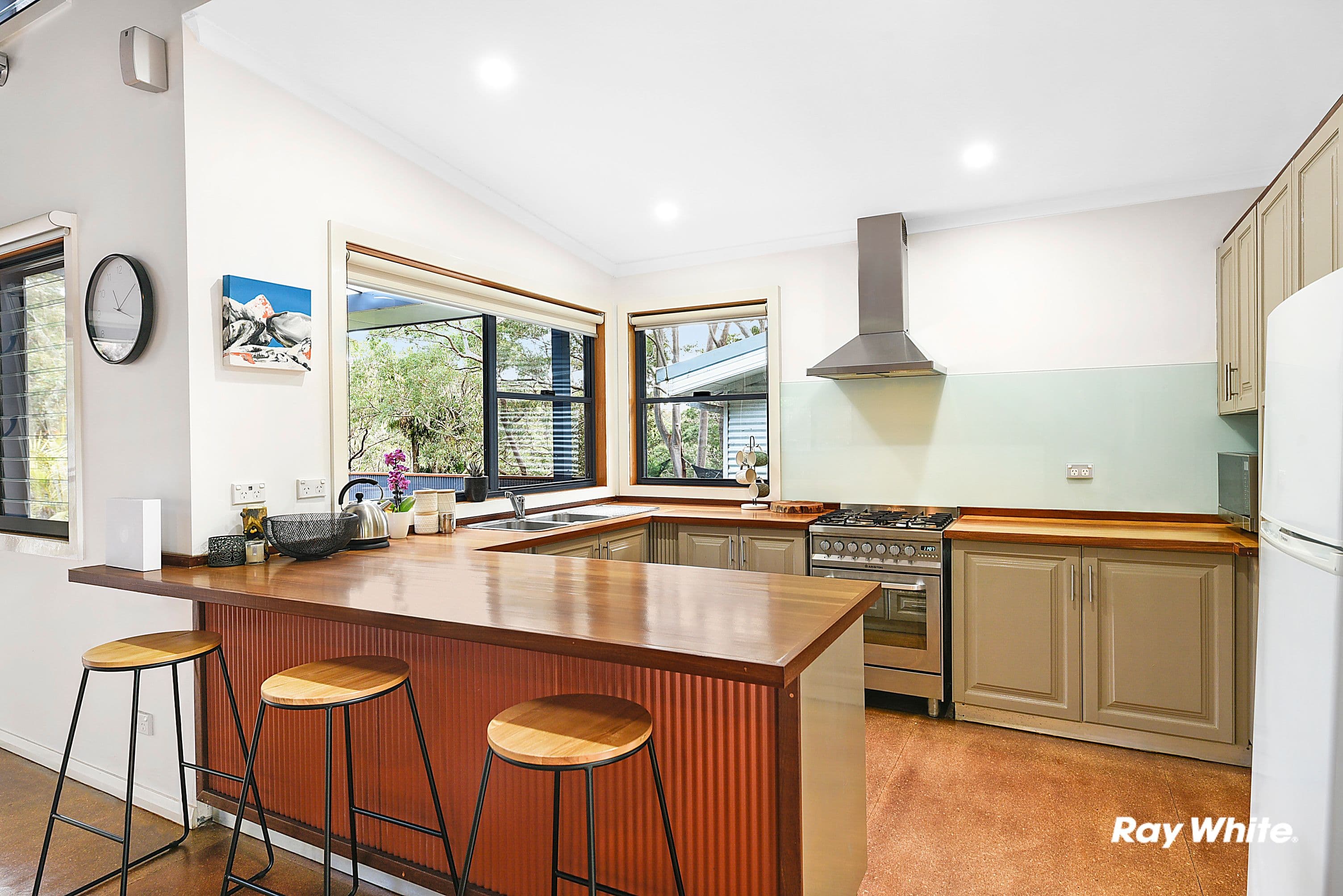 53 Beachcomber Avenue, Bundeena - Thumbnail 3