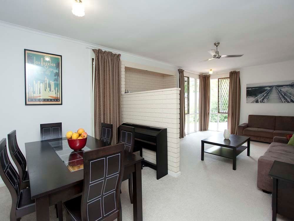 32 Dunstable Street, Macgregor QLD 4109, Macgregor - Thumbnail 2
