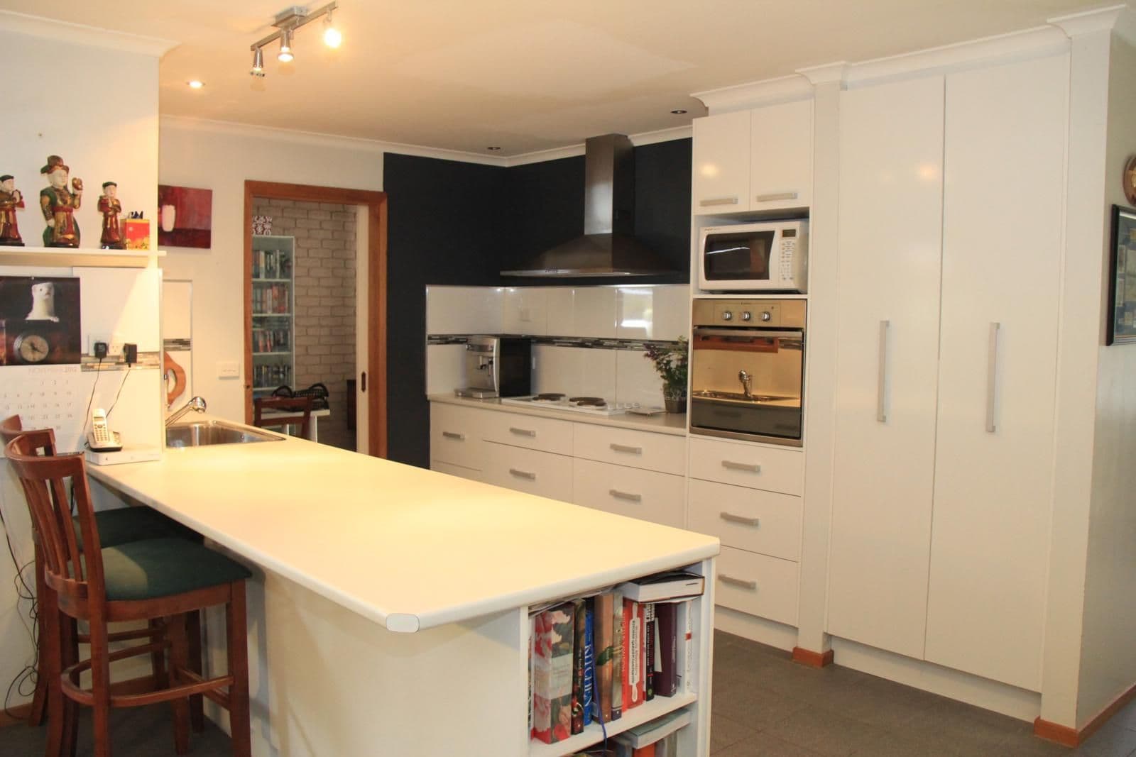 31 Ross Street, HEATHCOTE VIC 3523, Heathcote - Thumbnail 4