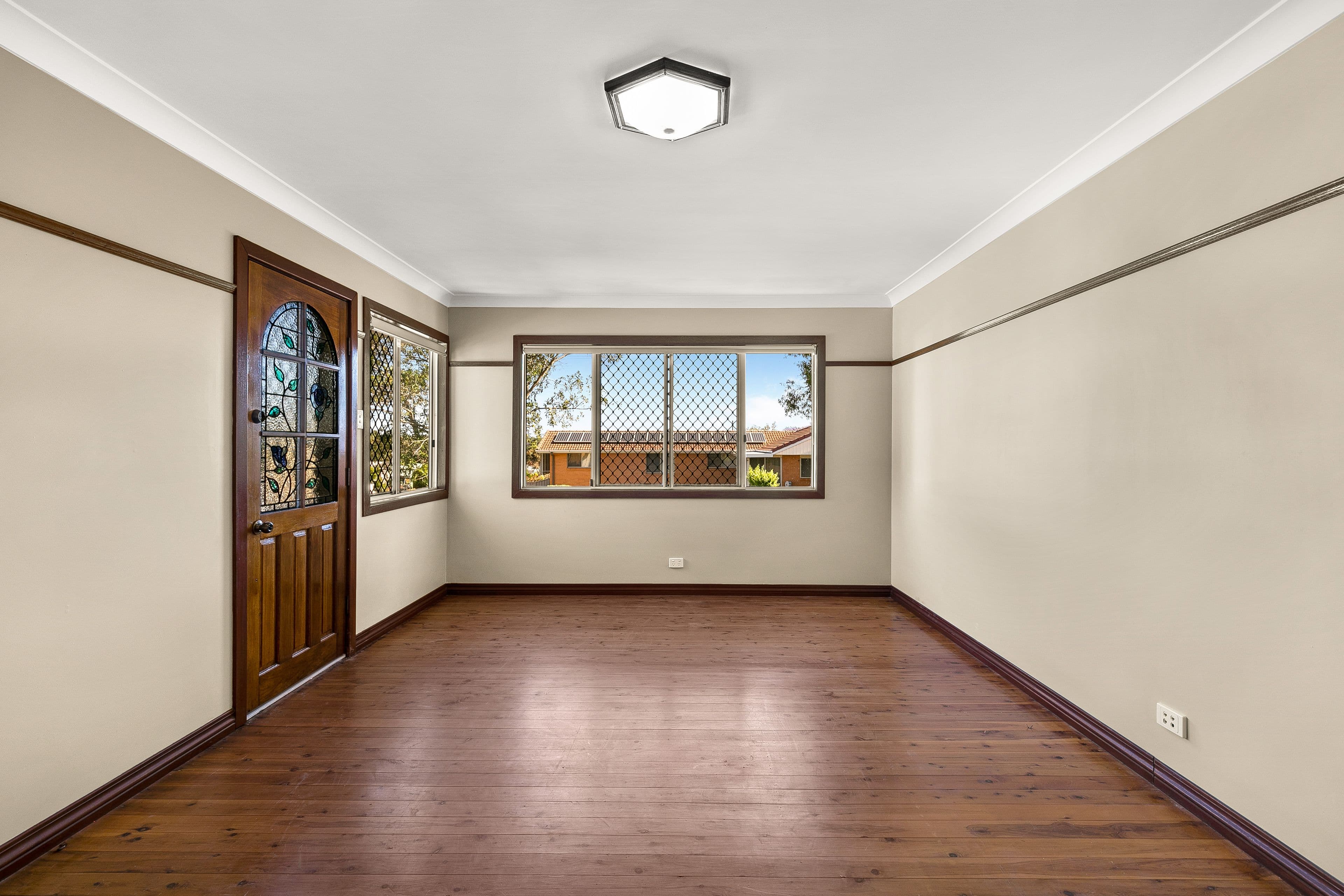 5 Lacaze Street, Wilsonton QLD 4350, Wilsonton - Thumbnail 2