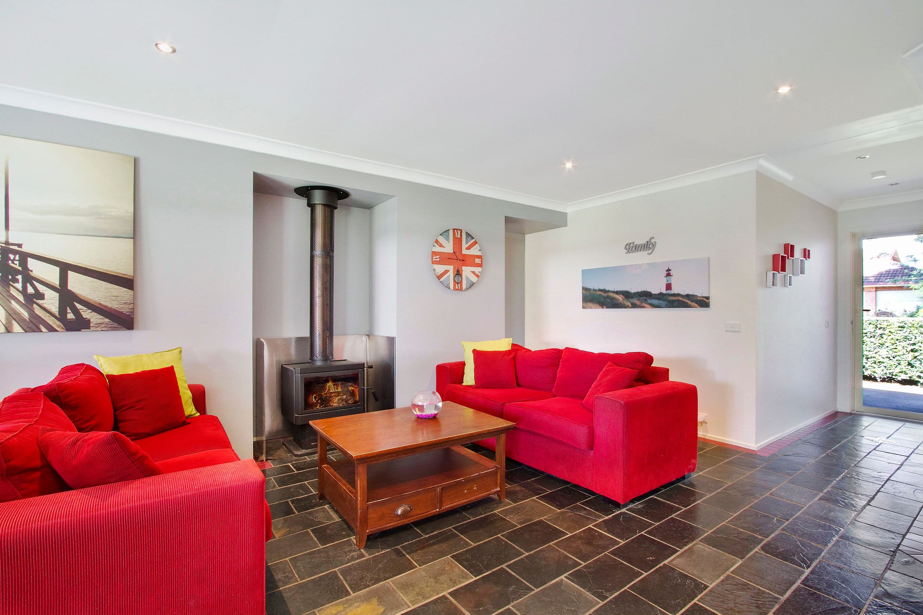 14 Fulton Place, North Richmond - Thumbnail 4