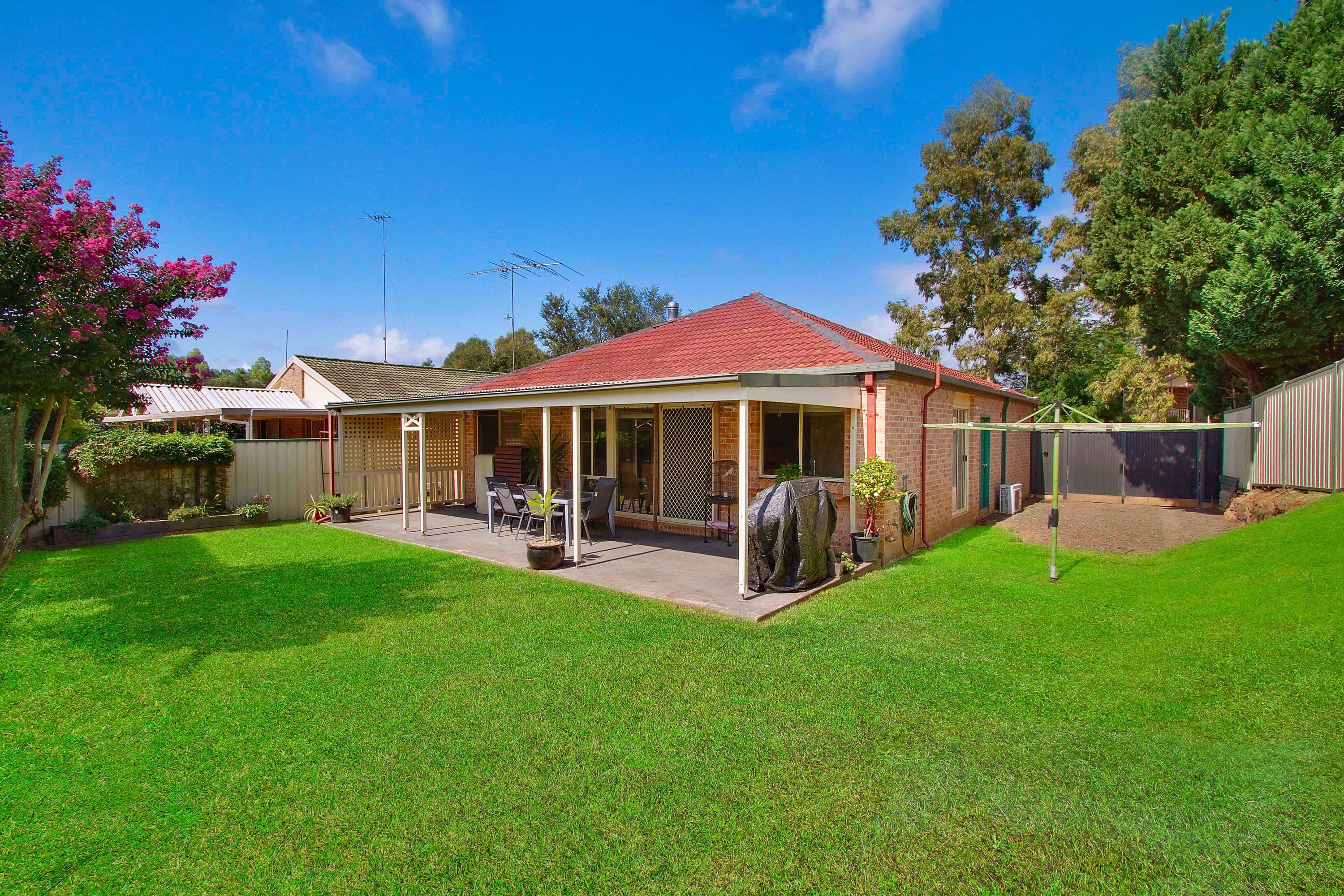 14 Fulton Place, North Richmond - Thumbnail 8