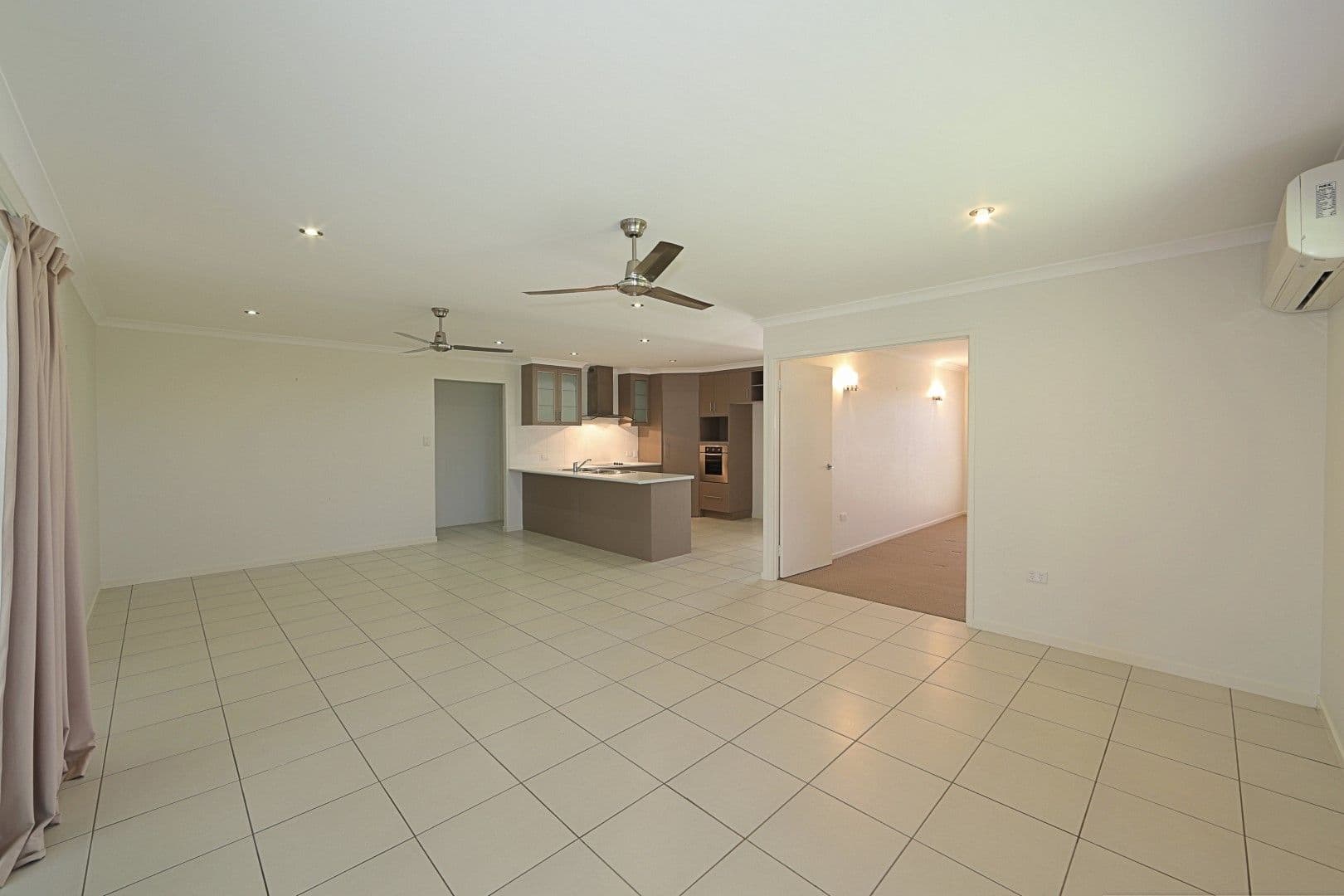 10 Sanctuary Drive, ASHFIELD QLD 4670, Ashfield - Thumbnail 8