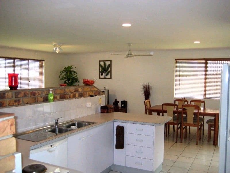 29 Houston Drive, AVOCA QLD 4670, Avoca - Thumbnail 2