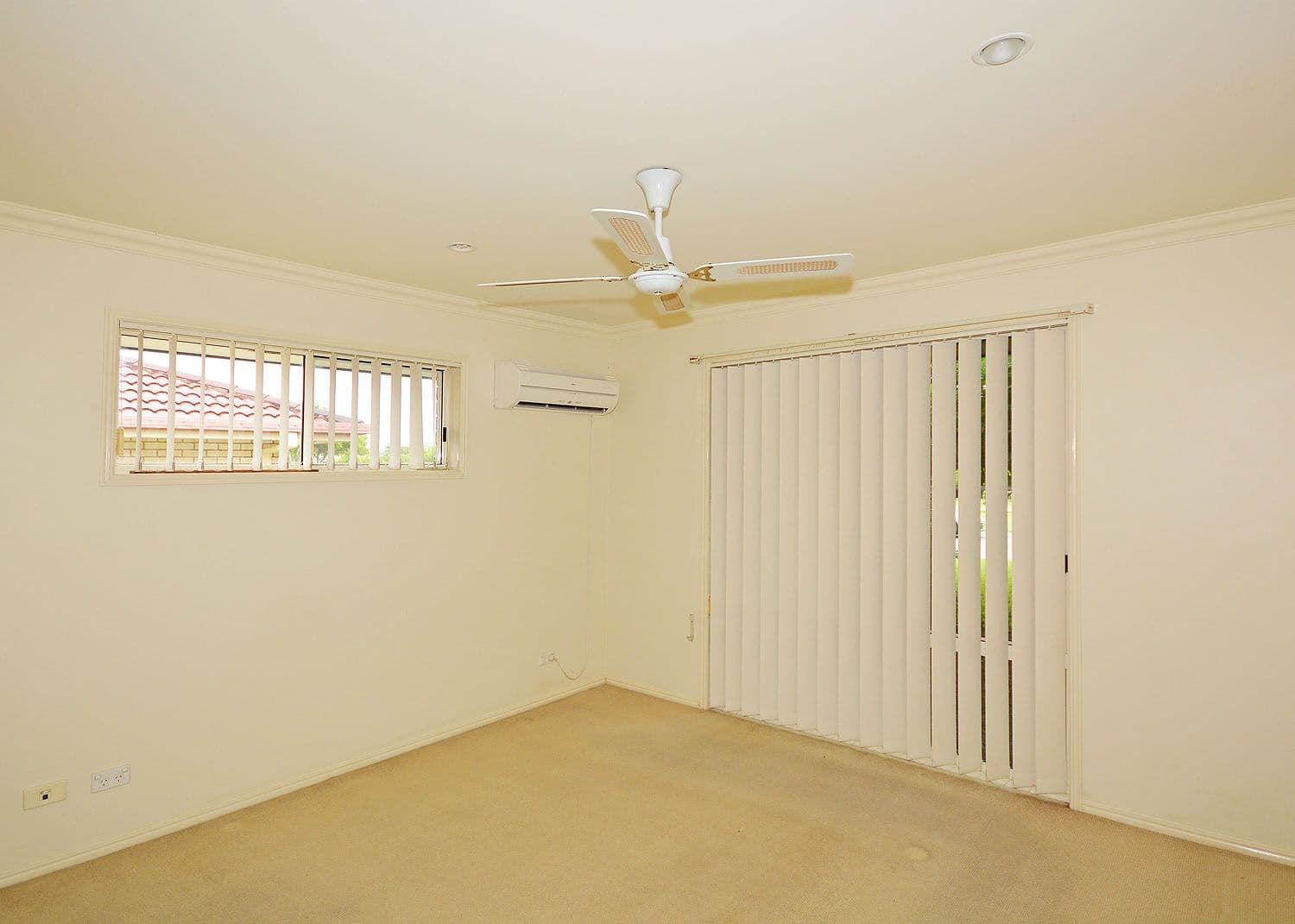 25 Tristania Crescent, Urangan QLD 4655, Urangan - Thumbnail 4