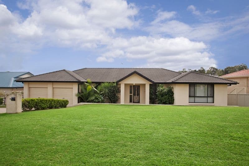 4 Amber Grove, BOLWARRA HEIGHTS NSW 2320, Bolwarra Heights - Image 1