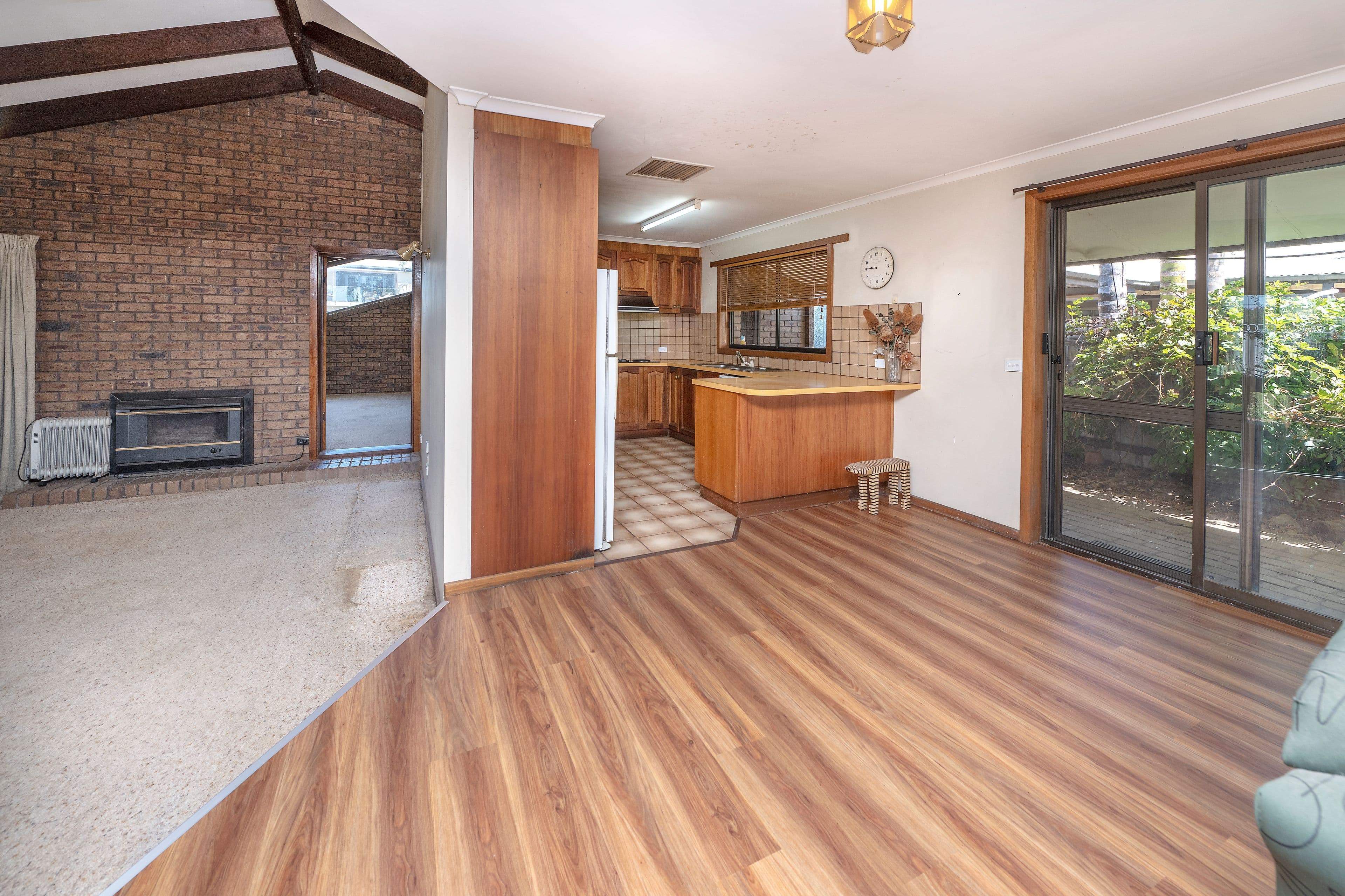 4 Wilkins Grove, Swan Hill VIC 3585, Swan Hill - Thumbnail 2