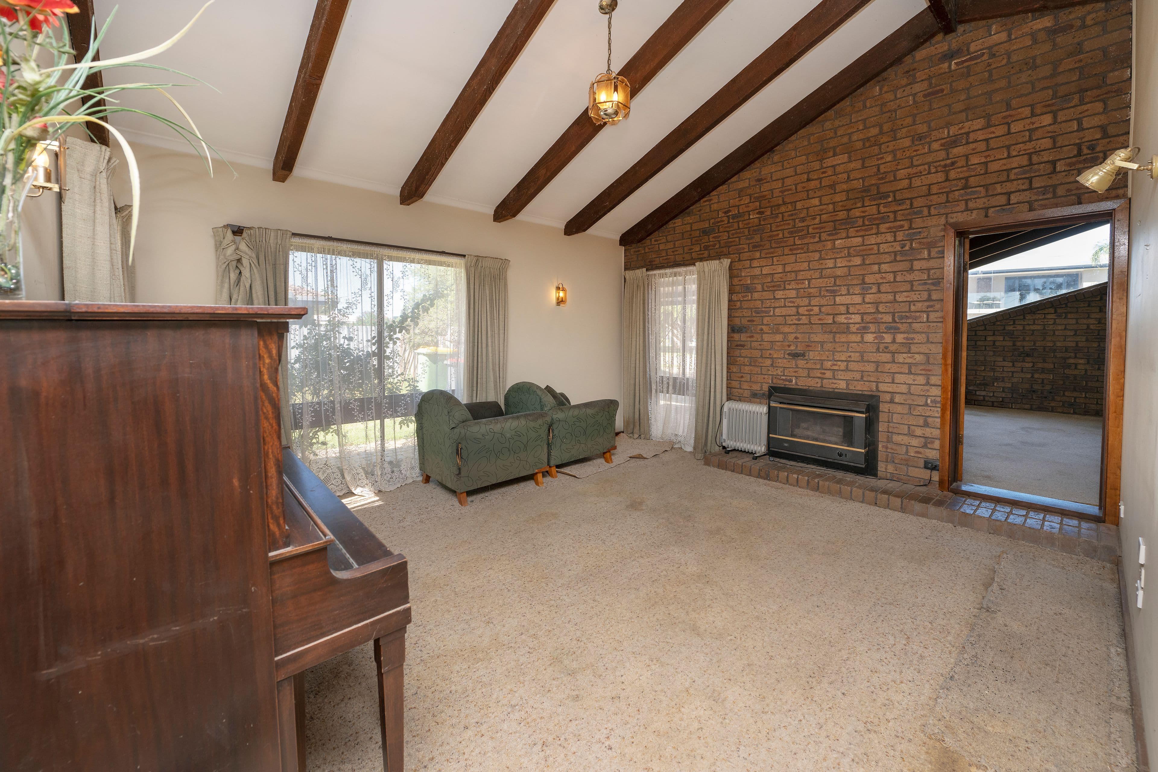 4 Wilkins Grove, Swan Hill VIC 3585, Swan Hill - Thumbnail 6