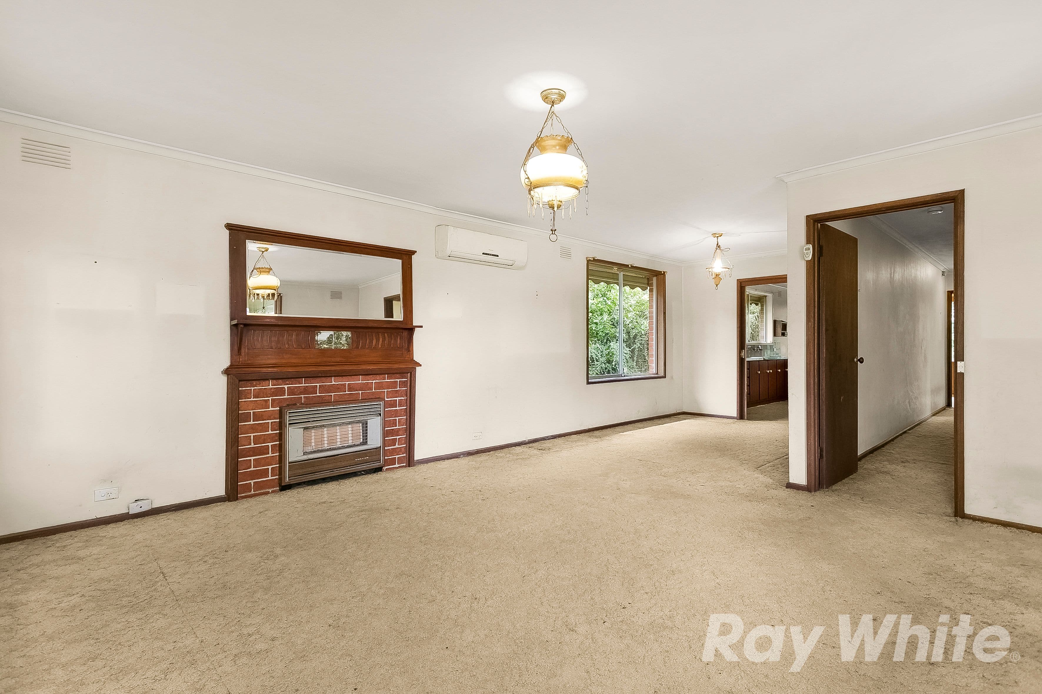 8 Harbinger Court, Wheelers Hill VIC 3150, Wheelers Hill - Thumbnail 3