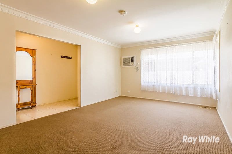 21 Bruce Street, CRANBOURNE VIC 3977, Cranbourne - Thumbnail 4