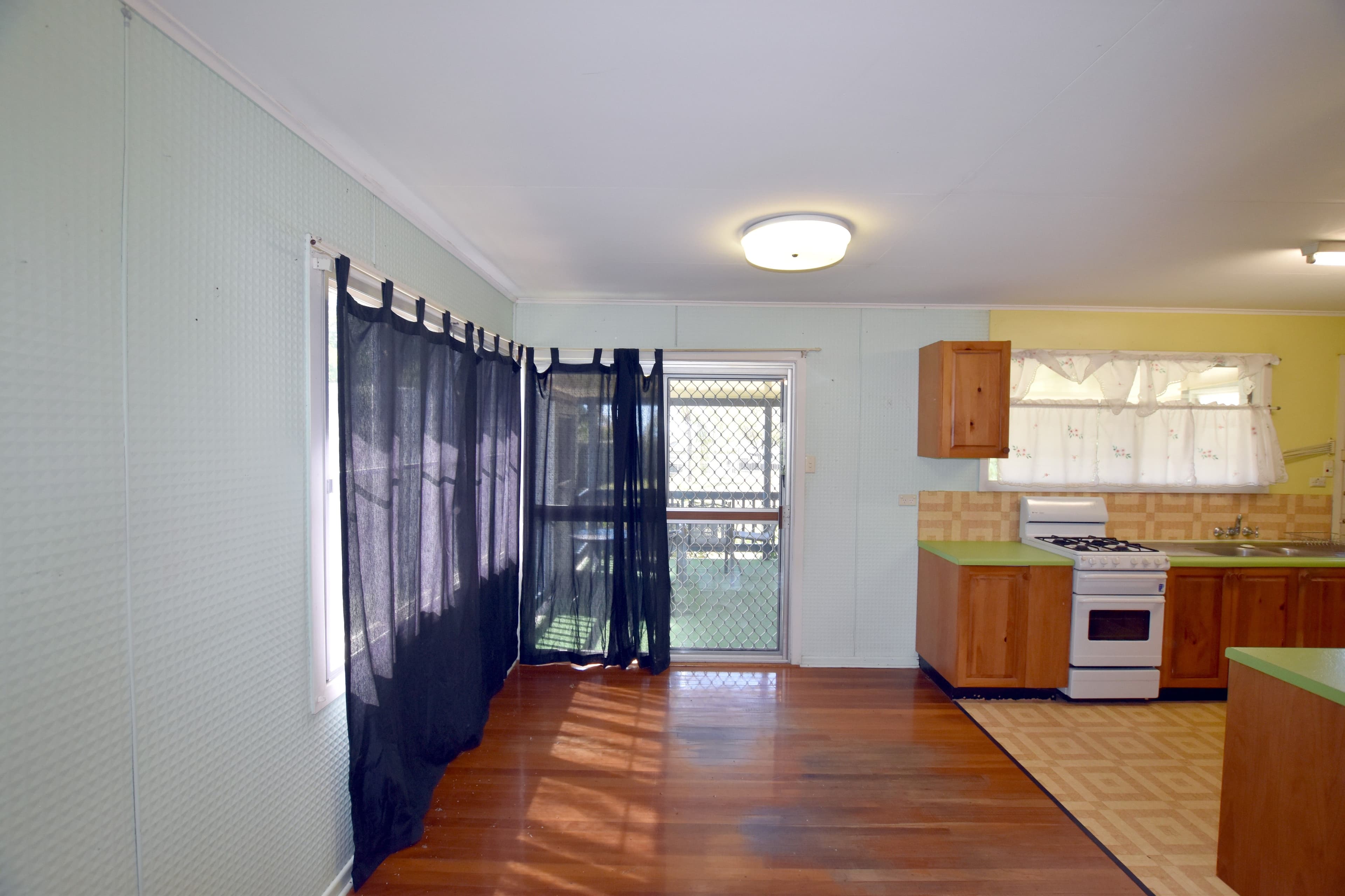 6 Pershouse Street, Barney Point QLD 4680, Barney Point - Thumbnail 5