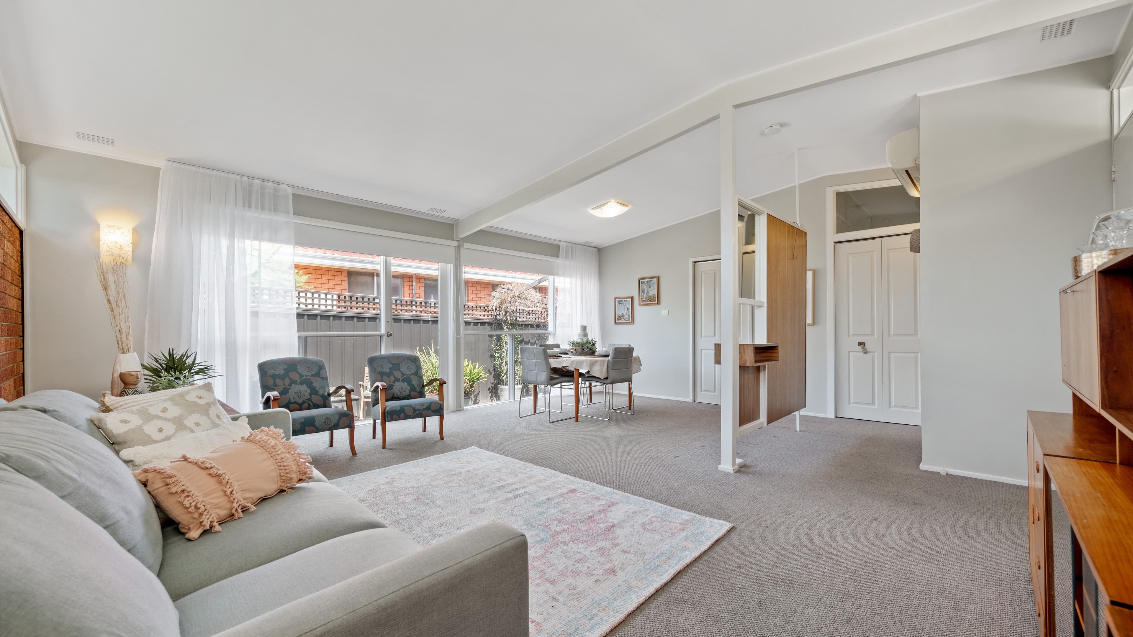8 Gloucester Street, Macquarie Fields NSW 2564, Macquarie Fields - Thumbnail 2