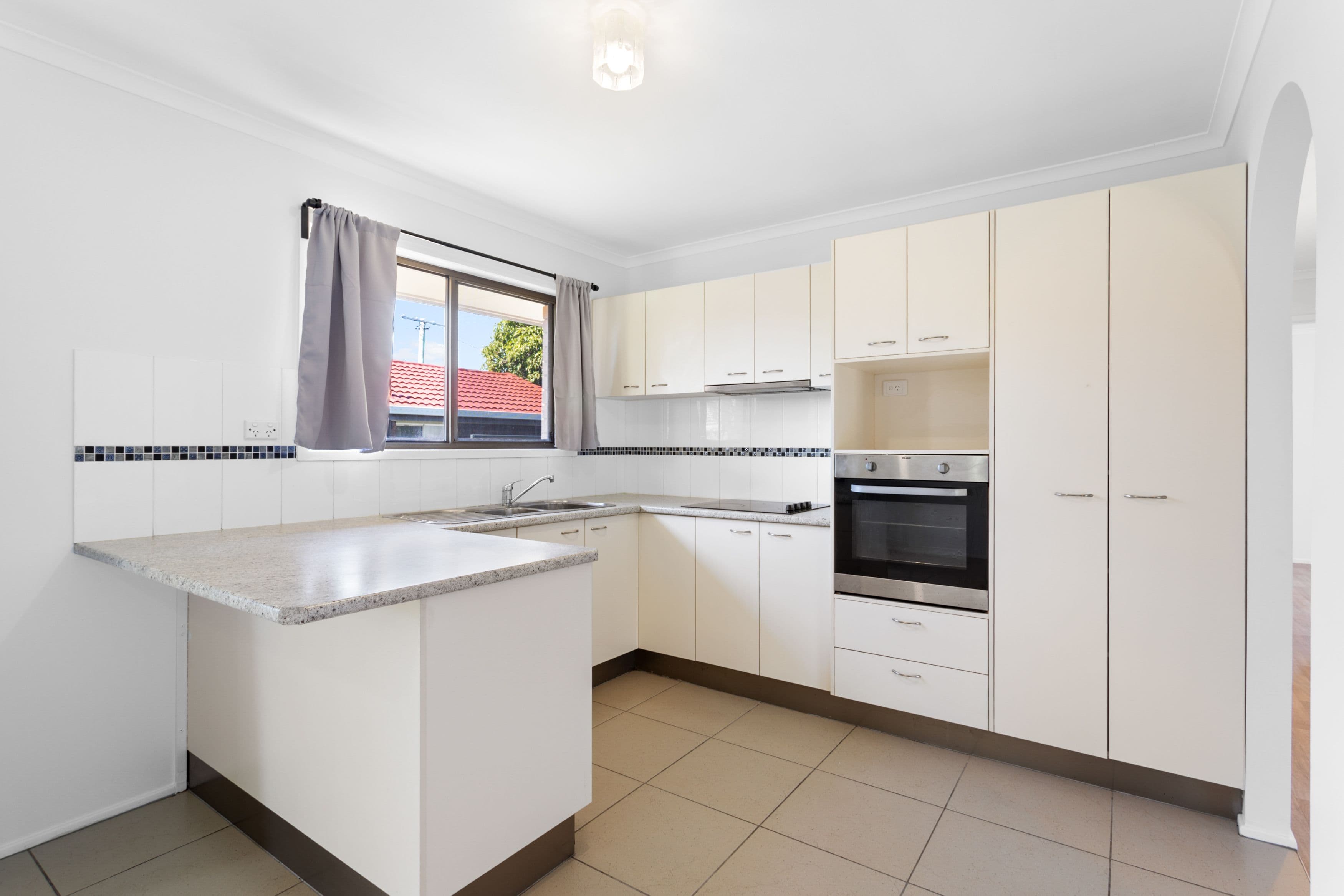 2 Denise Street, Deception Bay QLD 4508, Deception Bay - Thumbnail 8