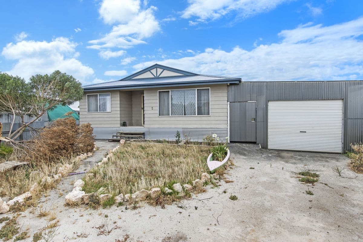5 Prion Court, Thompson Beach SA 5501, Thompson Beach - Image 1