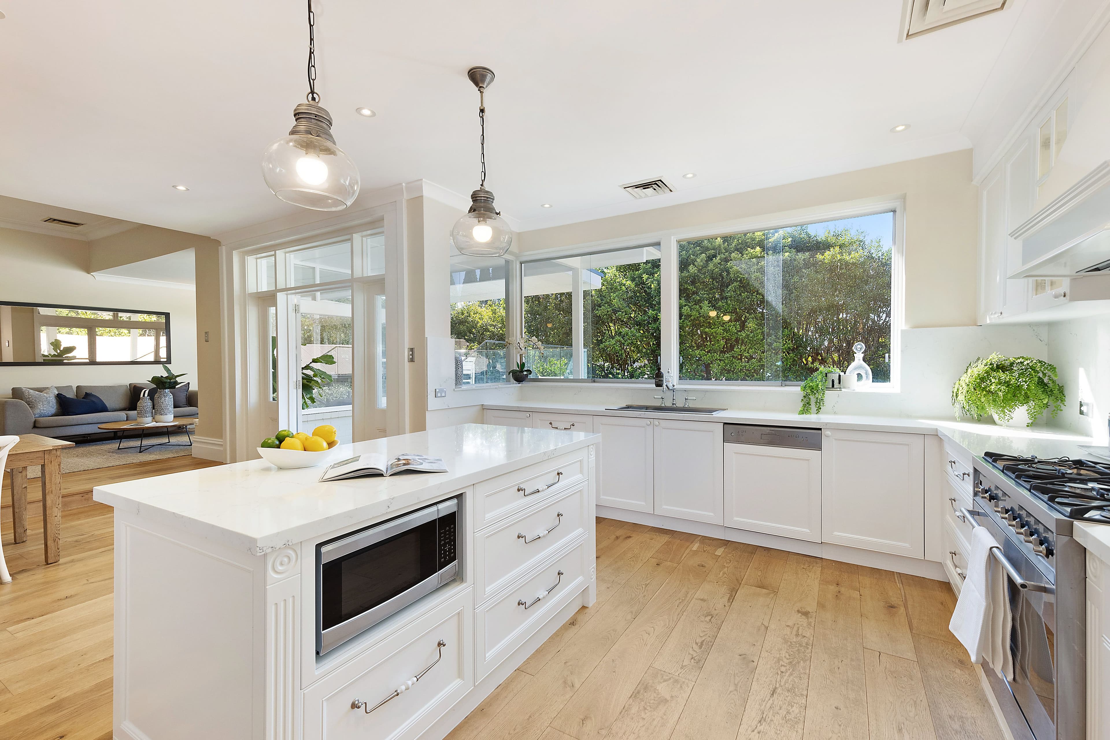 4 Burns Road, Wahroonga NSW 2076, Wahroonga - Thumbnail 4