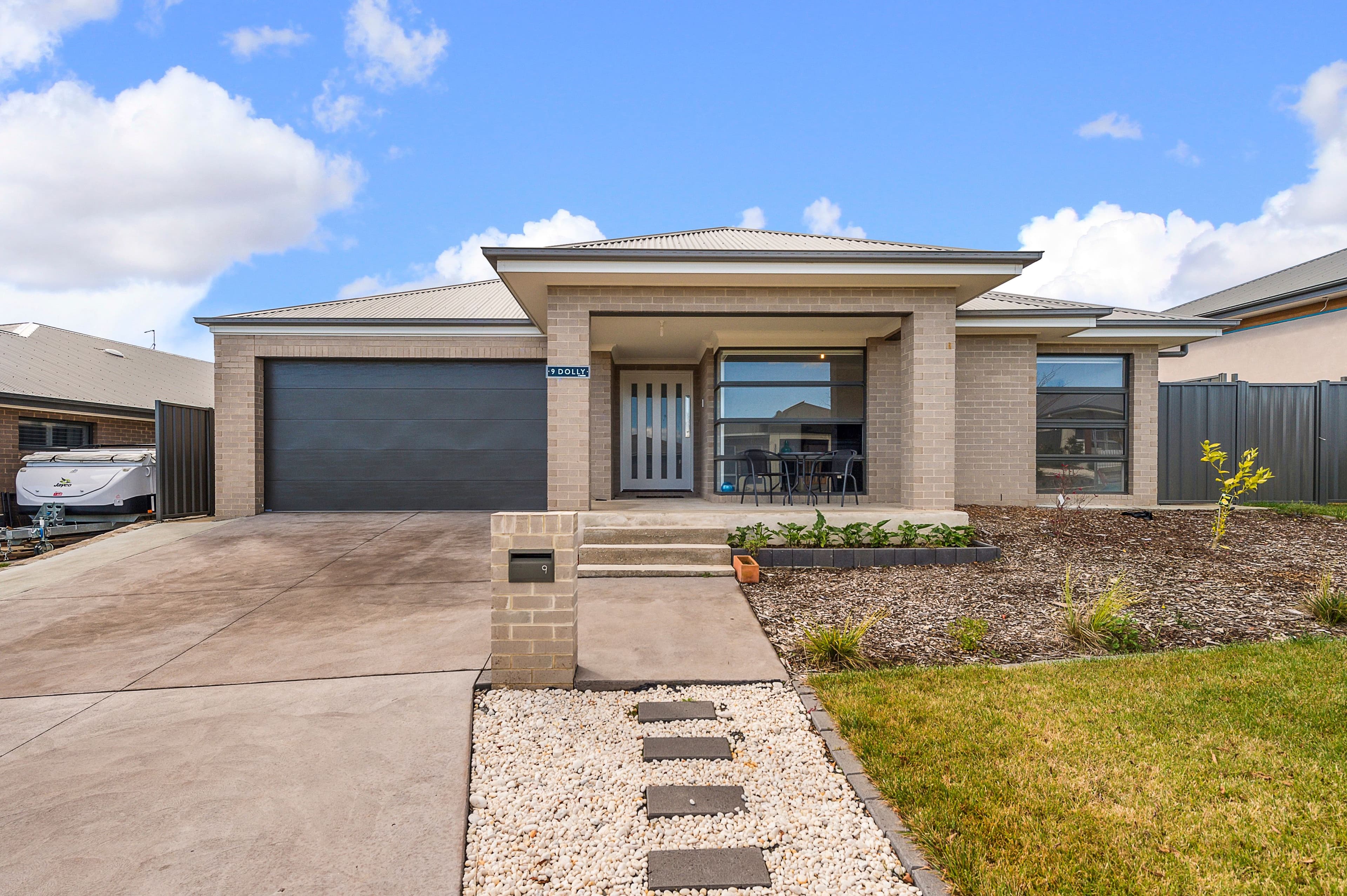 9 Dolly Street, Googong - Image 1