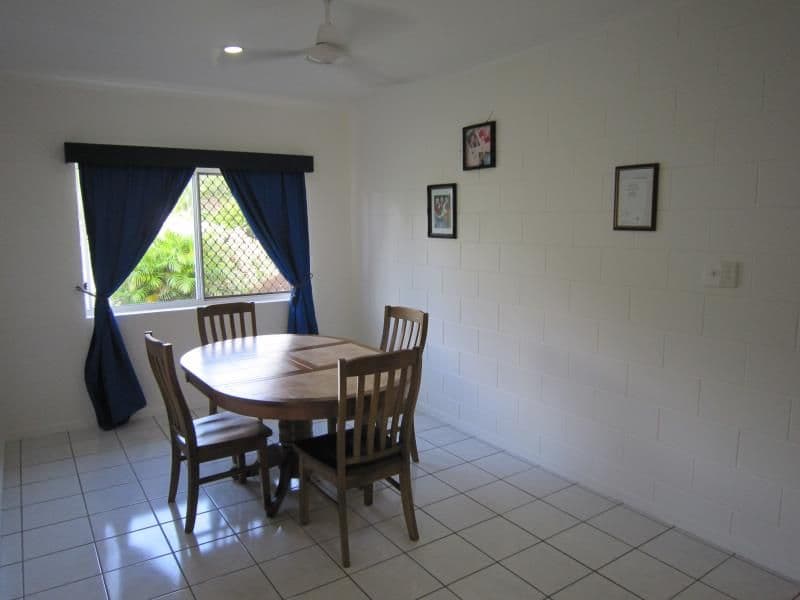 238 Robert Road, BENTLEY PARK QLD 4869, Bentley Park - Thumbnail 4