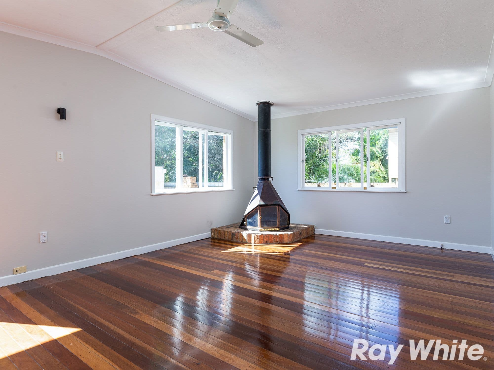 411/35 Wilson Street, South Yarra - Thumbnail 2