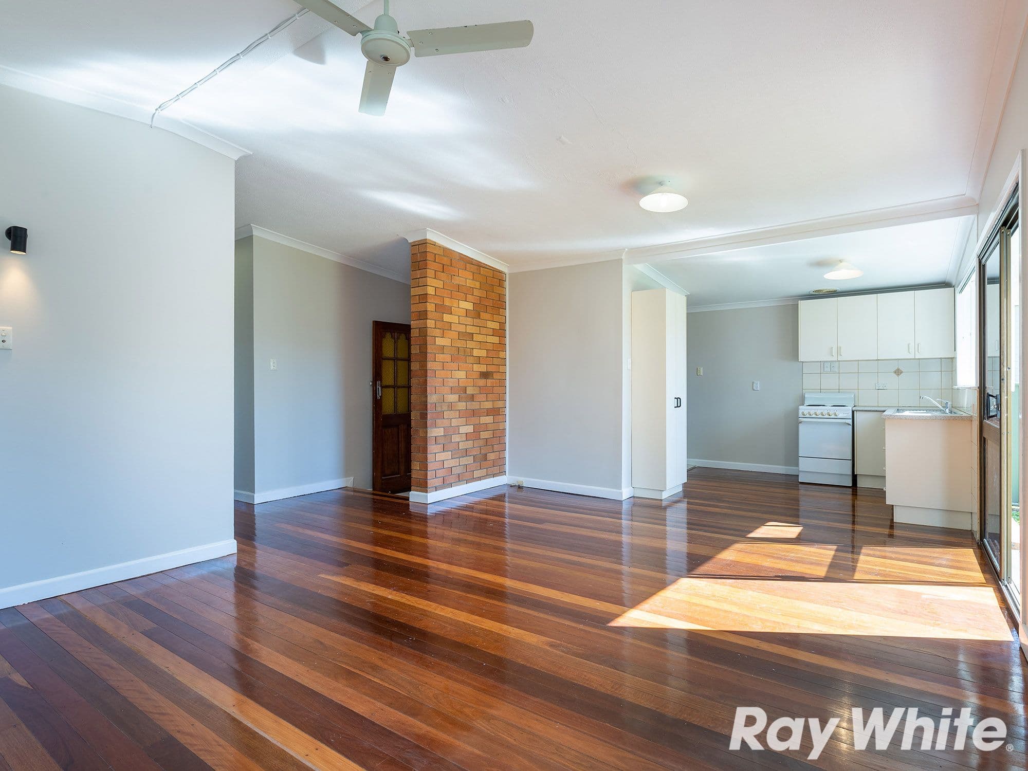 411/35 Wilson Street, South Yarra - Thumbnail 3