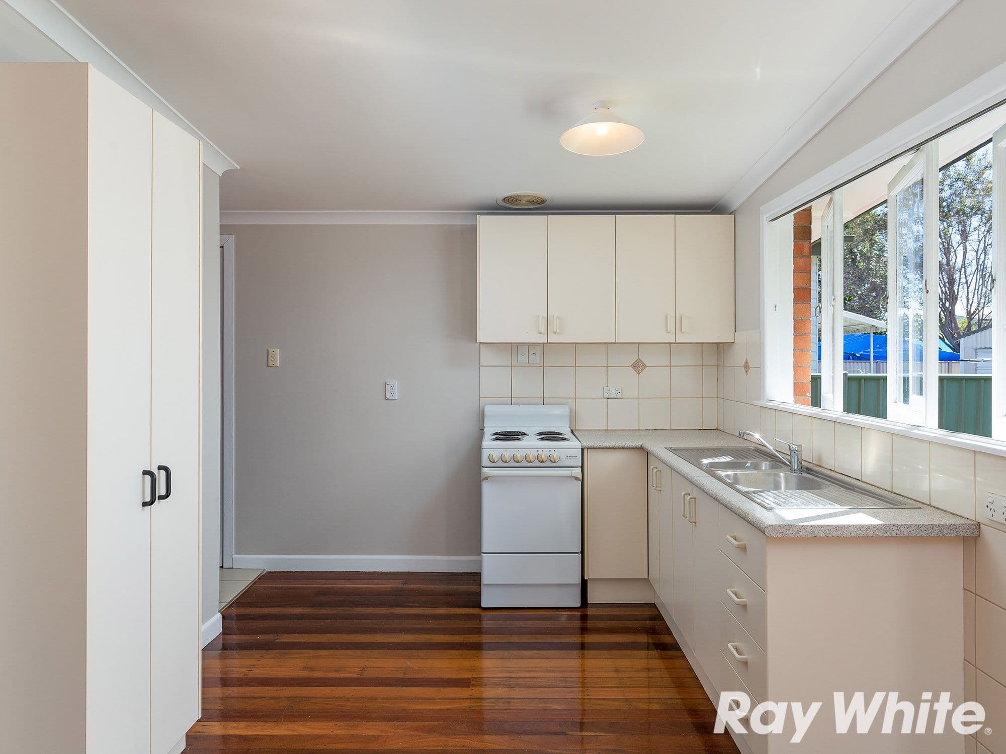 411/35 Wilson Street, South Yarra - Thumbnail 4