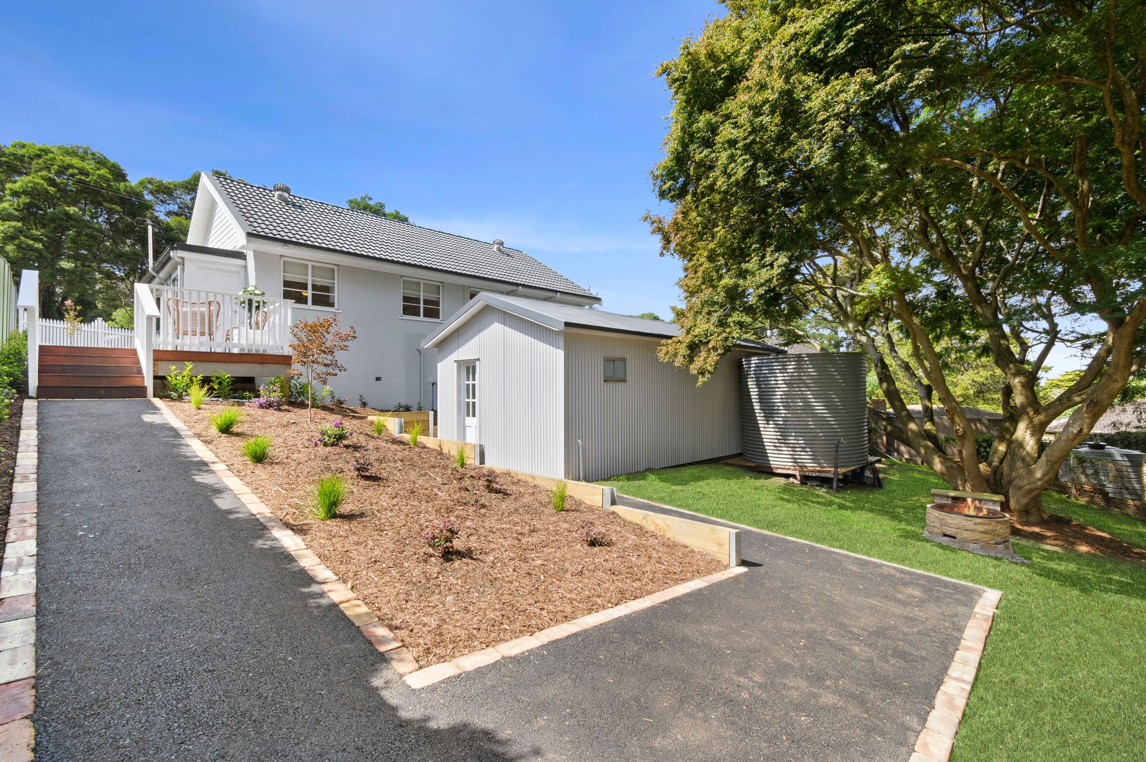 1239 Bells Line of Road, Kurrajong Heights NSW 2758, Kurrajong Heights - Thumbnail 2